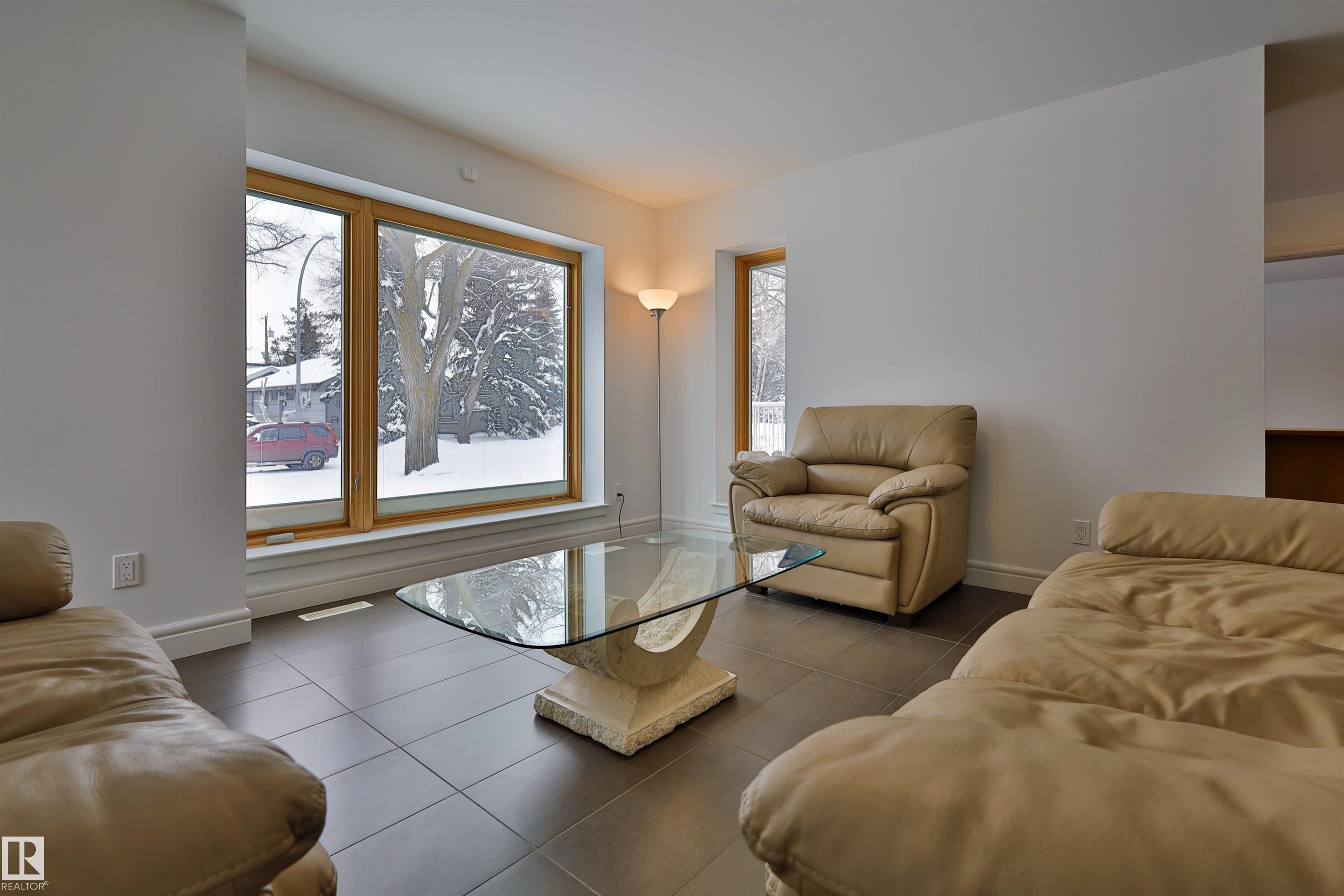 Photo 24 at 11528 72 Avenue NW, Belgravia, Edmonton