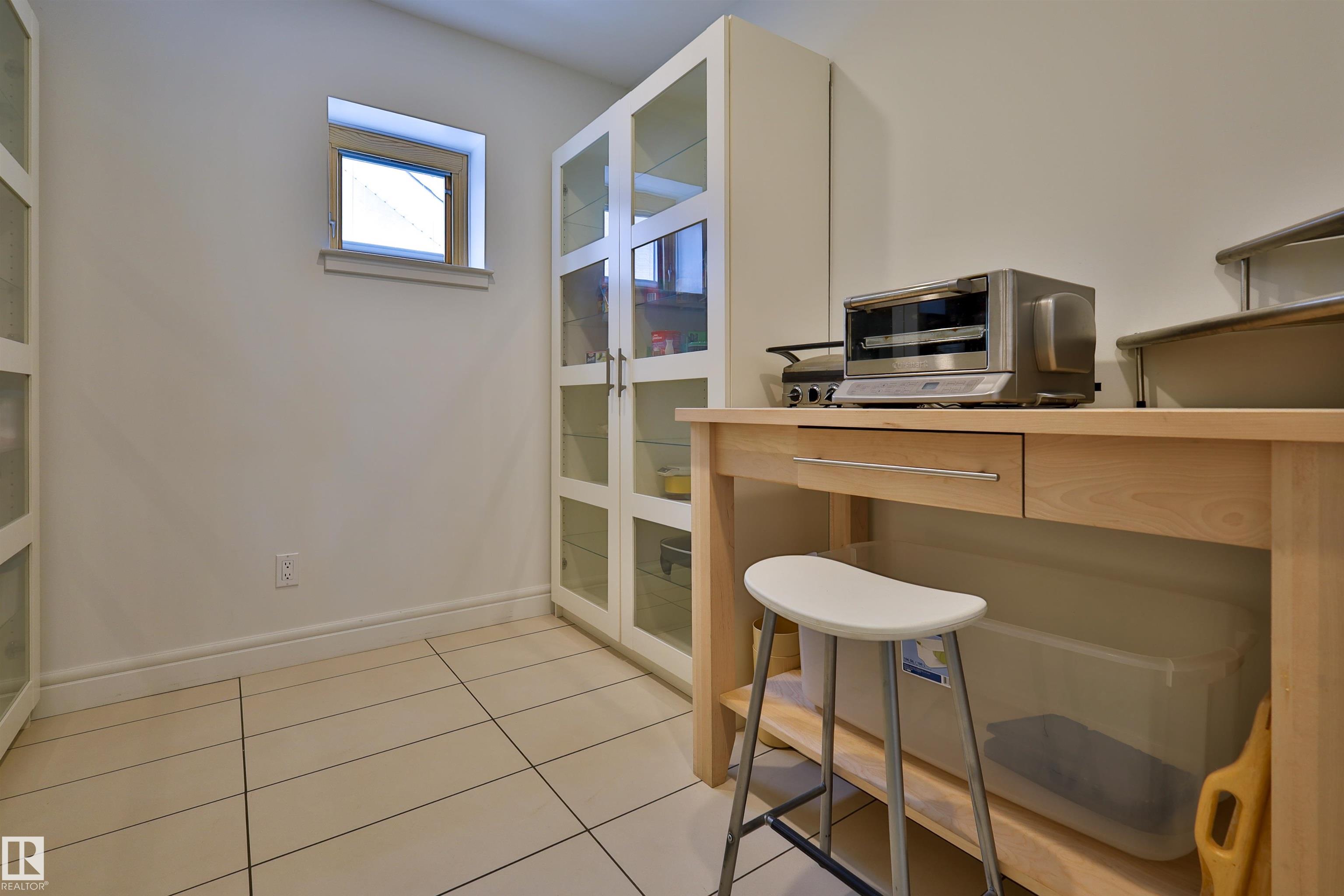 Photo 37 at 11528 72 Avenue NW, Belgravia, Edmonton