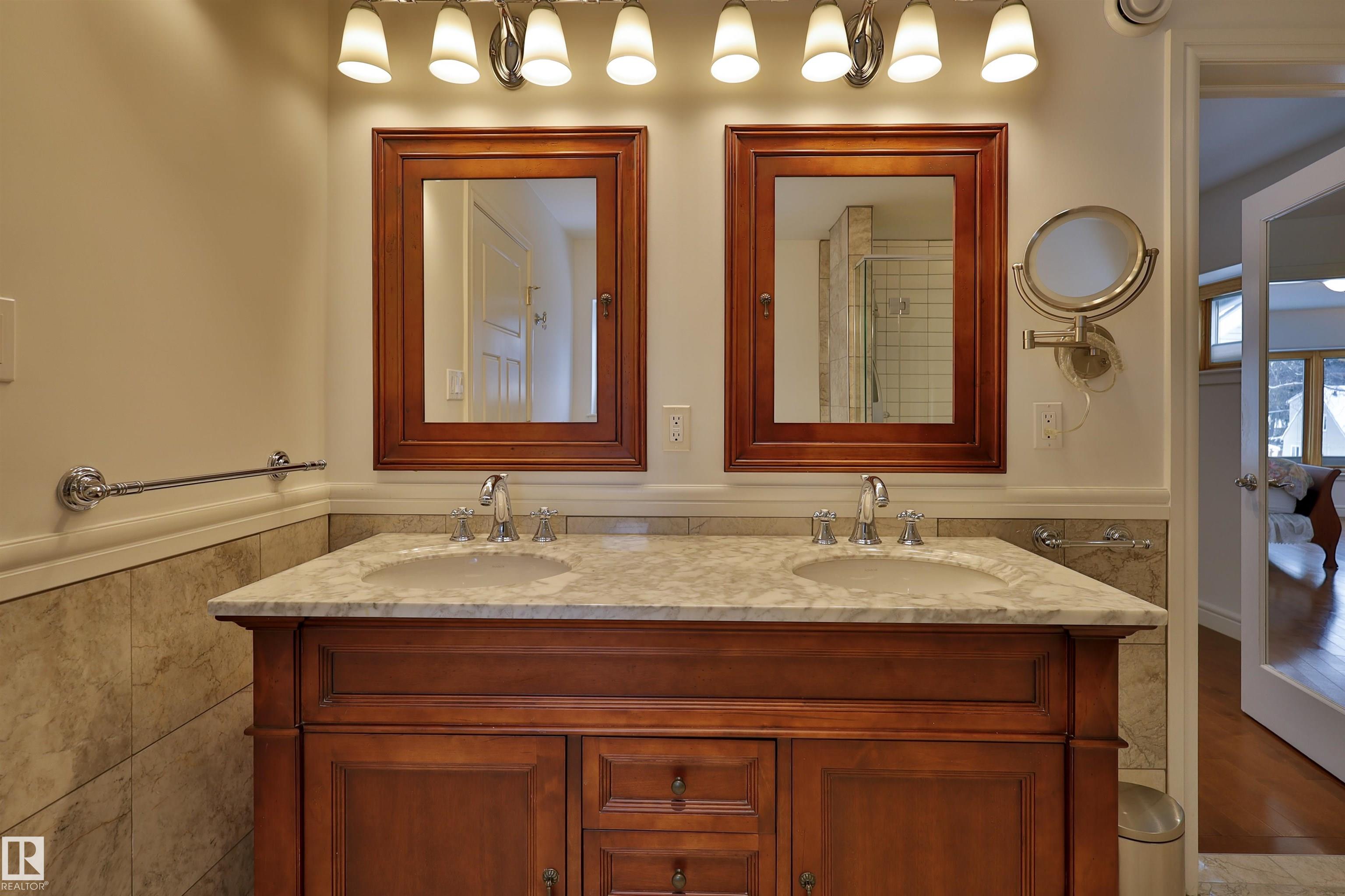 Photo 62 at 11528 72 Avenue NW, Belgravia, Edmonton