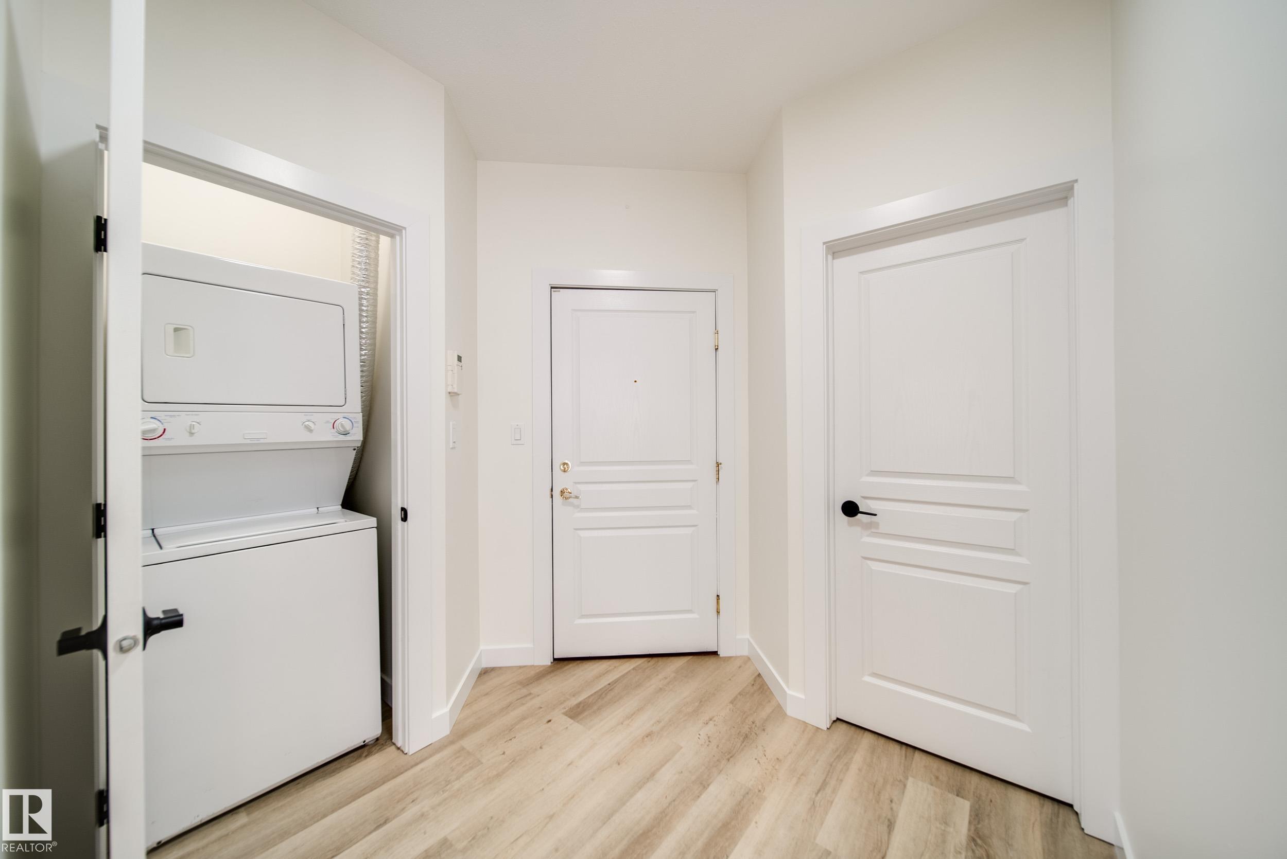 Photo 25 at 532 - 10023 110 Street NW, Wîhkwêntôwin, Edmonton