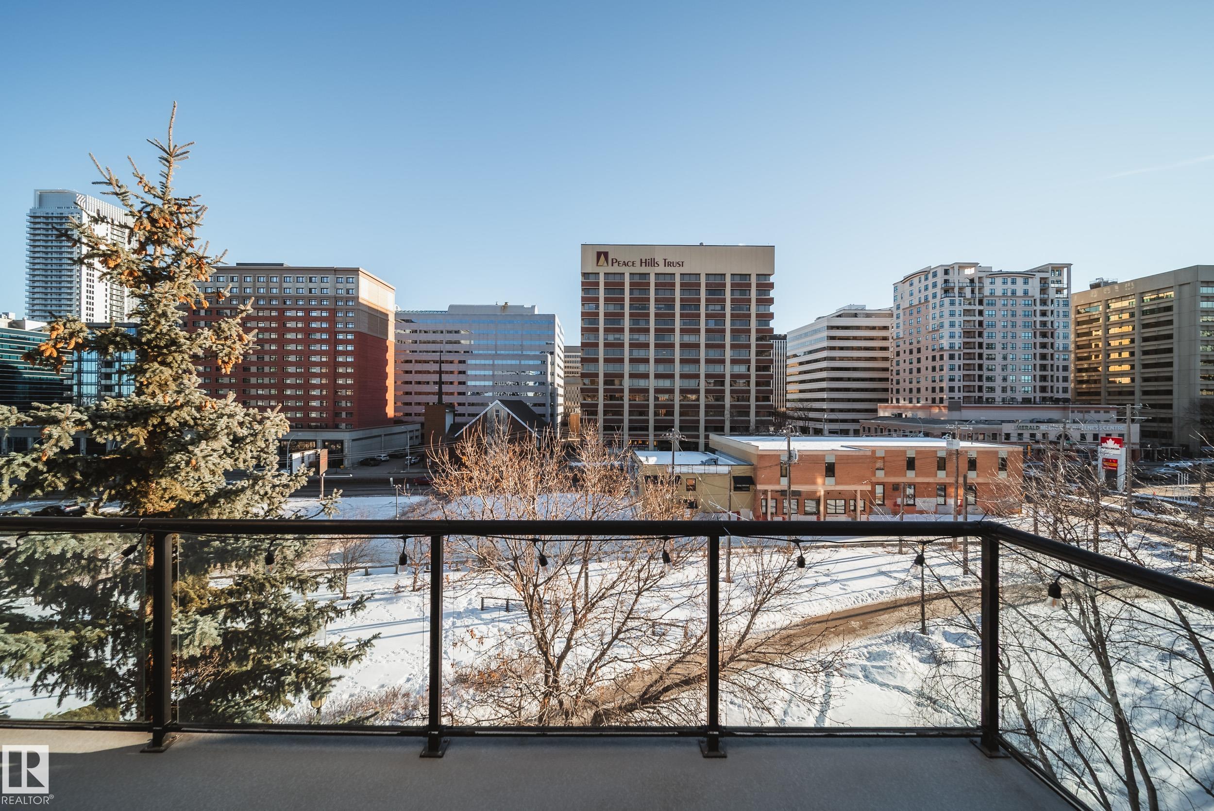 Photo 10 at 532 - 10023 110 Street NW, Wîhkwêntôwin, Edmonton