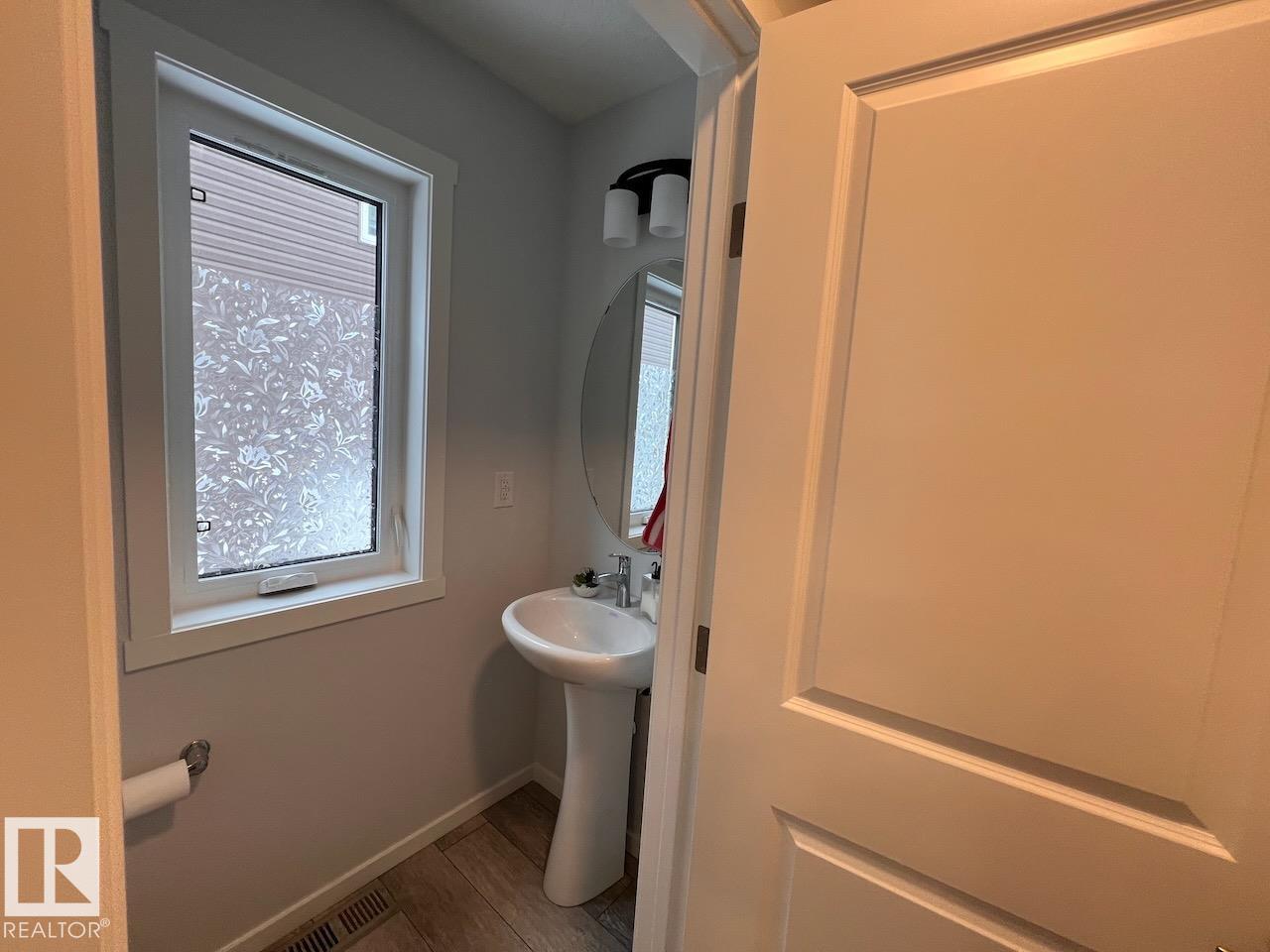 Photo 30 at 1114 Crestview Terrace, Hearthstone, Sherwood Park