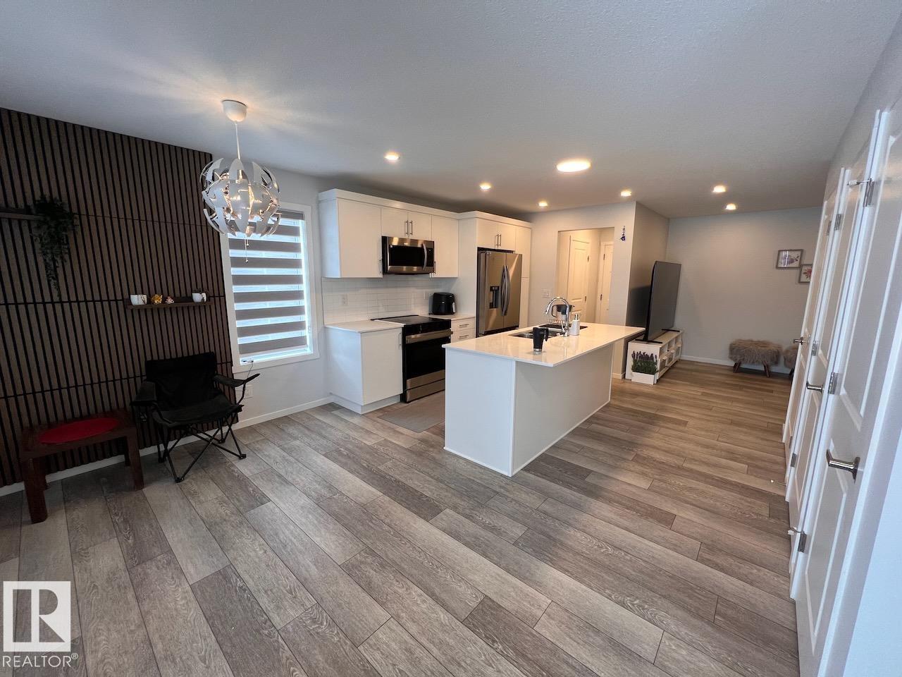 Photo 4 at 1114 Crestview Terrace, Hearthstone, Sherwood Park