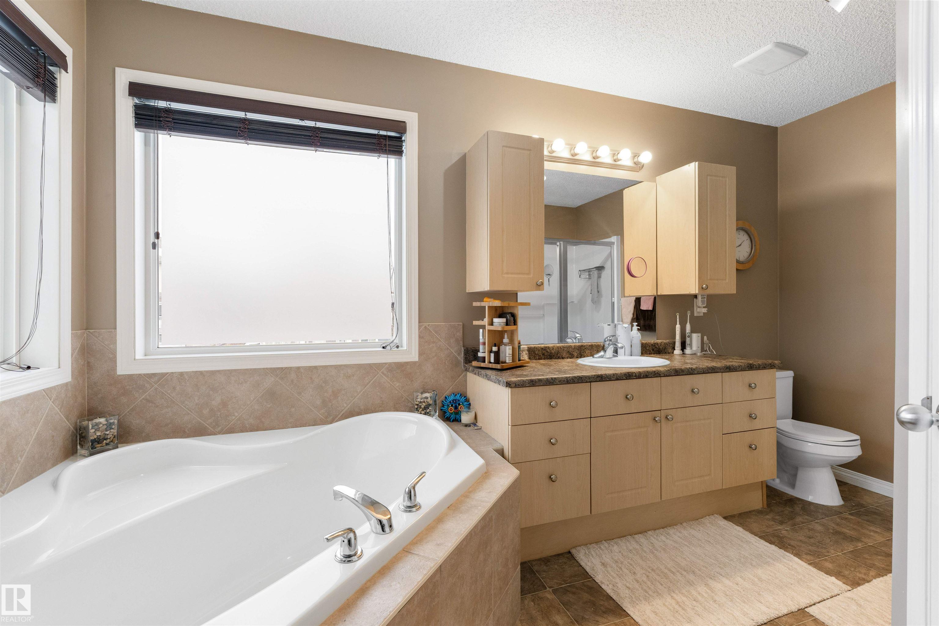 Photo 28 at 7422 Singer Landing NW, South Terwillegar, Edmonton