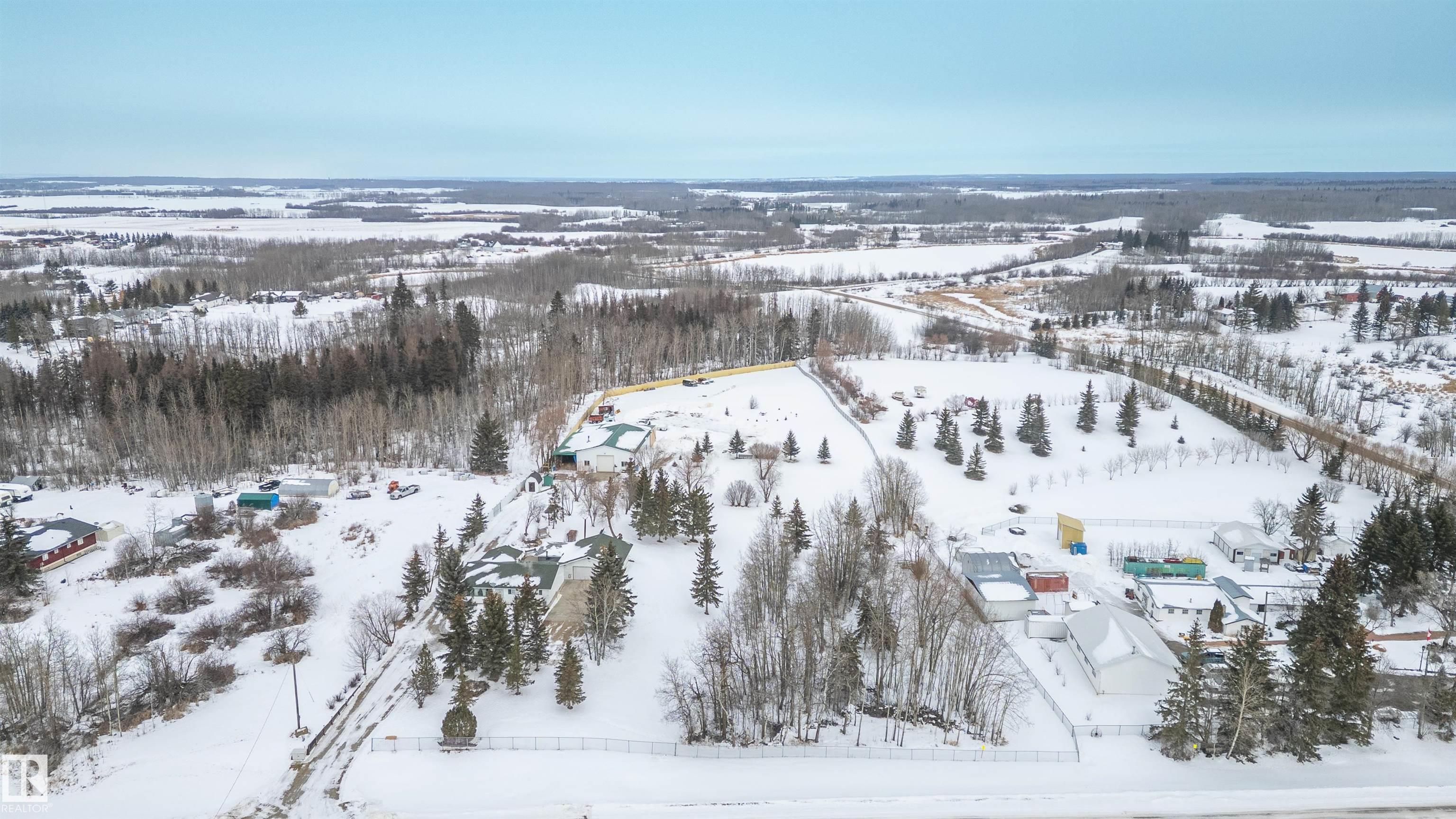 Photo 15 at 14 - 53348 Rge Road 211, Parkview Ridge Estates, Rural Strathcona County