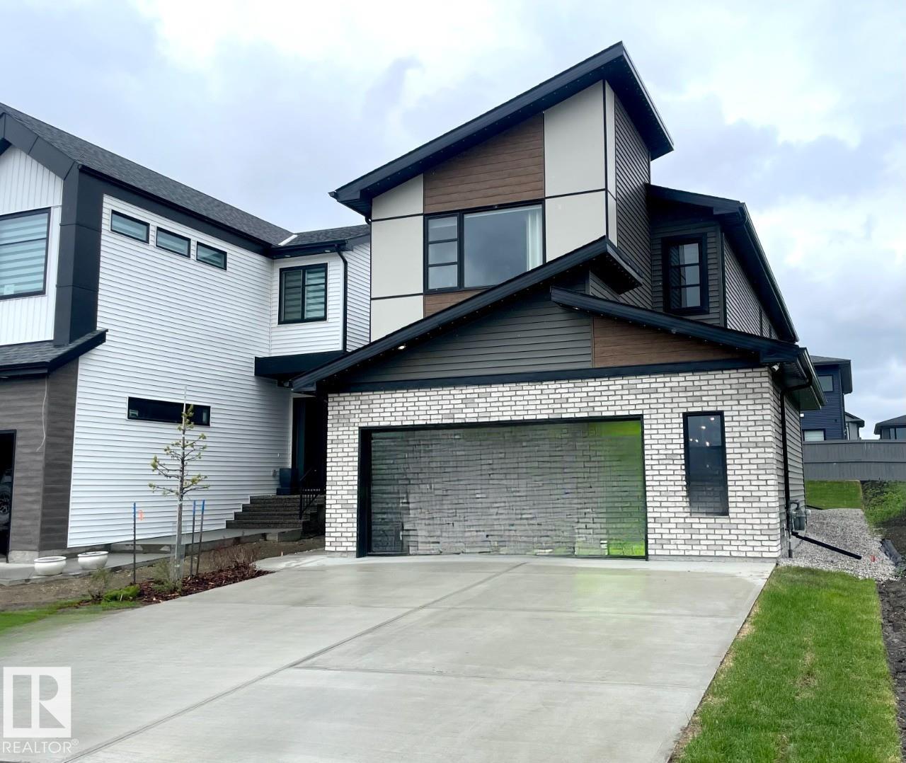 7005 Kiviaq Crescent SW, Keswick, Edmonton