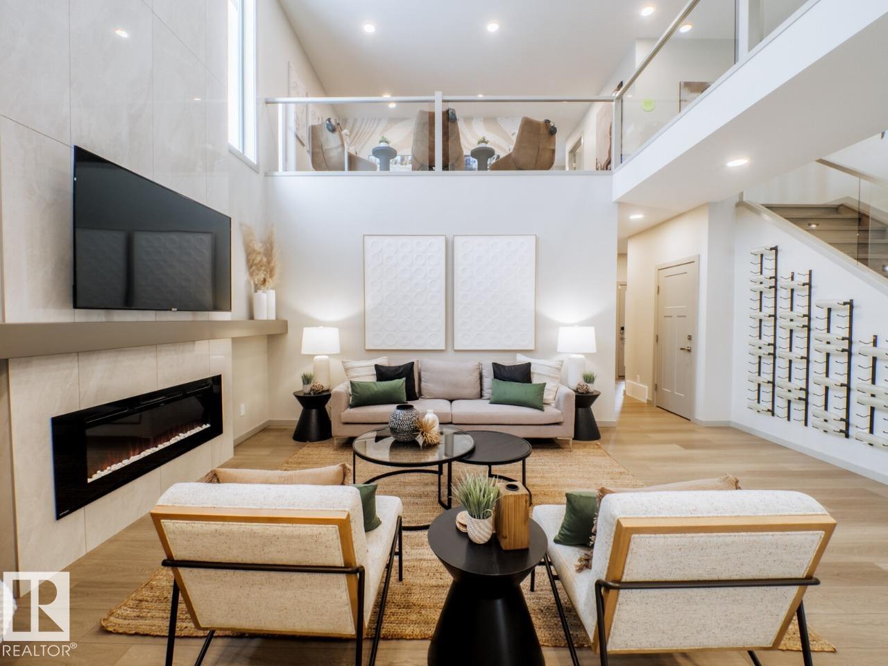 Photo 11 at 7005 Kiviaq Crescent SW, Keswick, Edmonton