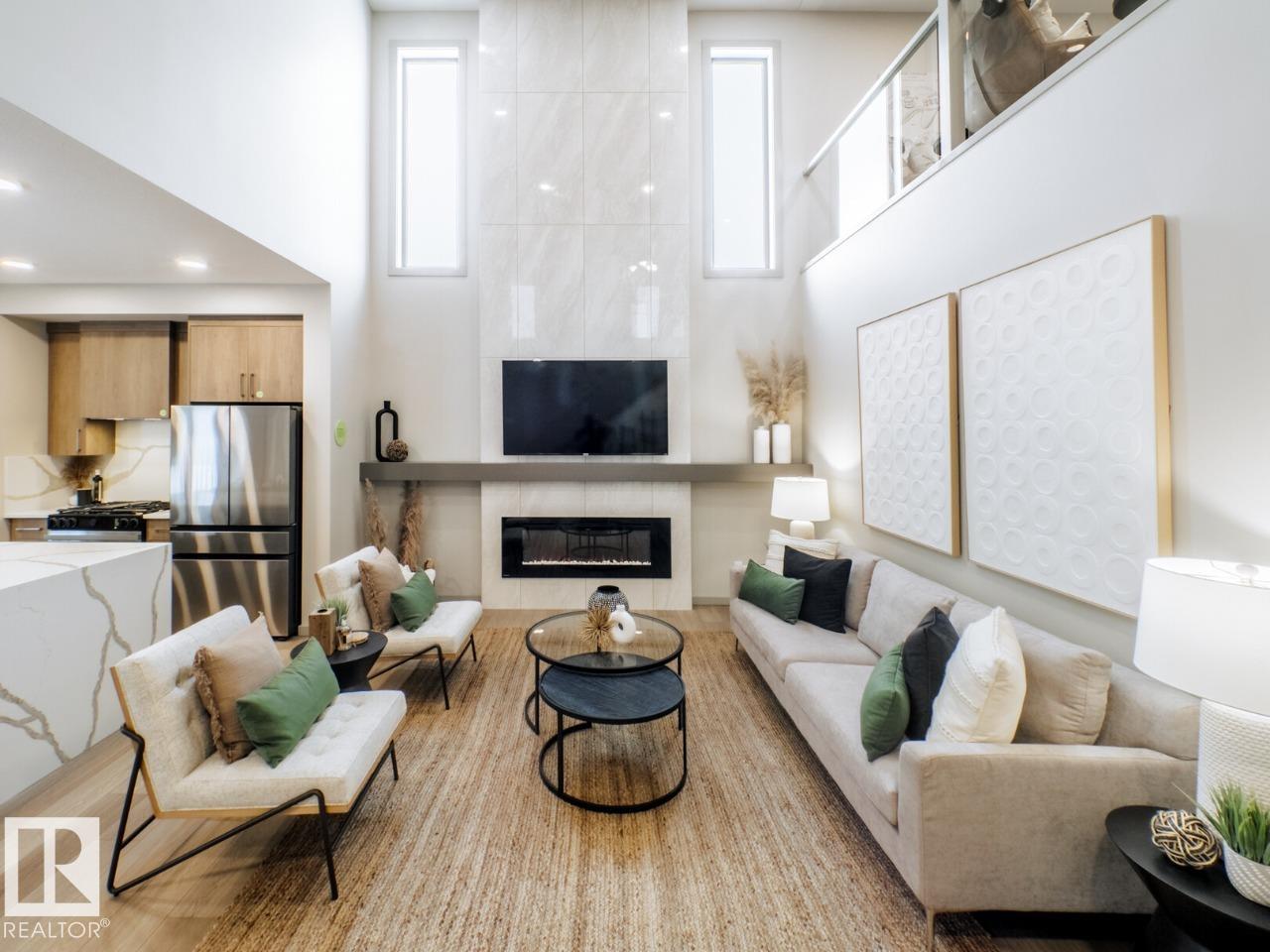 Photo 10 at 7005 Kiviaq Crescent SW, Keswick, Edmonton