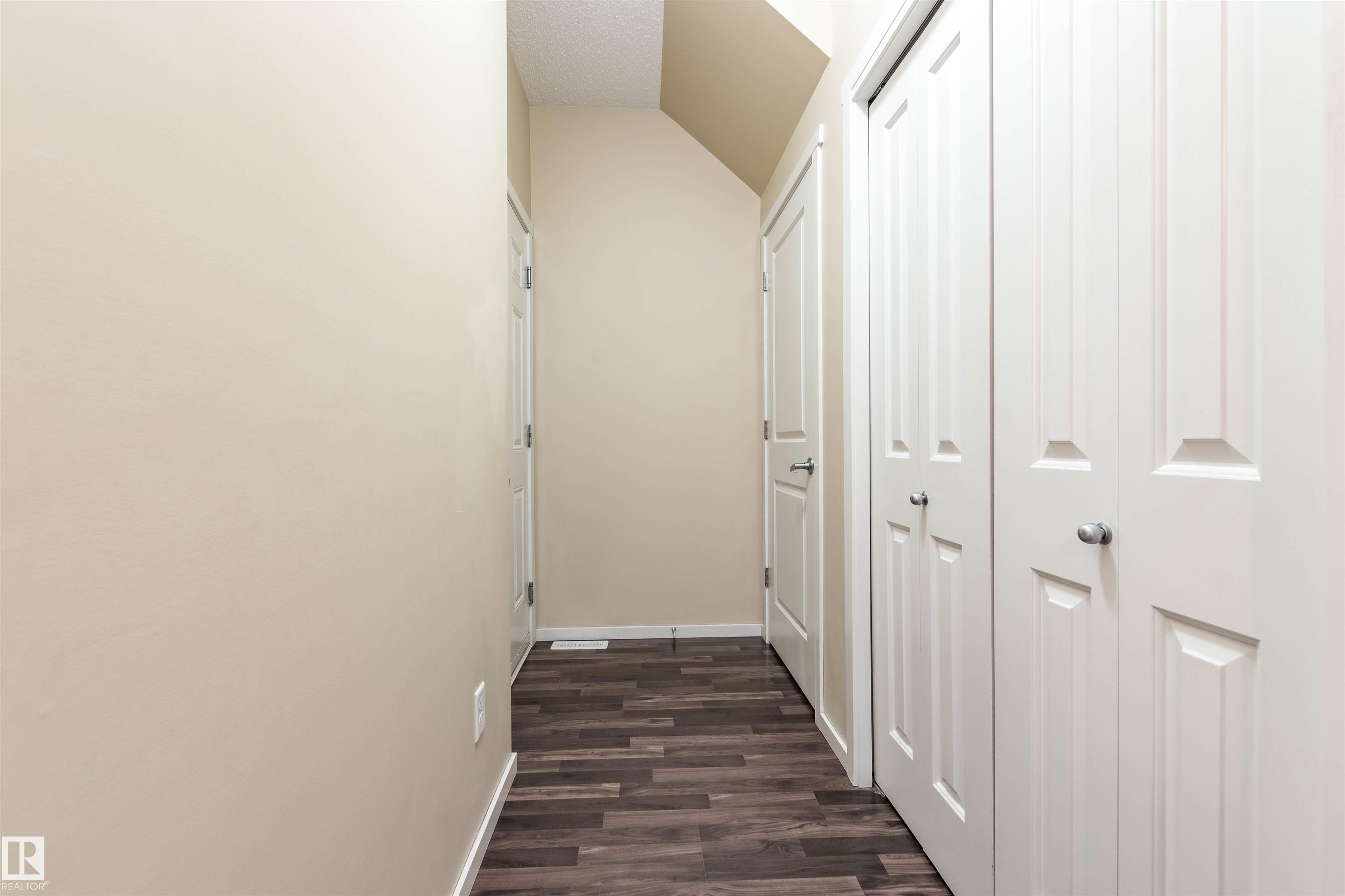 Photo 12 at 7526 Ellesmere Way, Emerald Hills, Sherwood Park