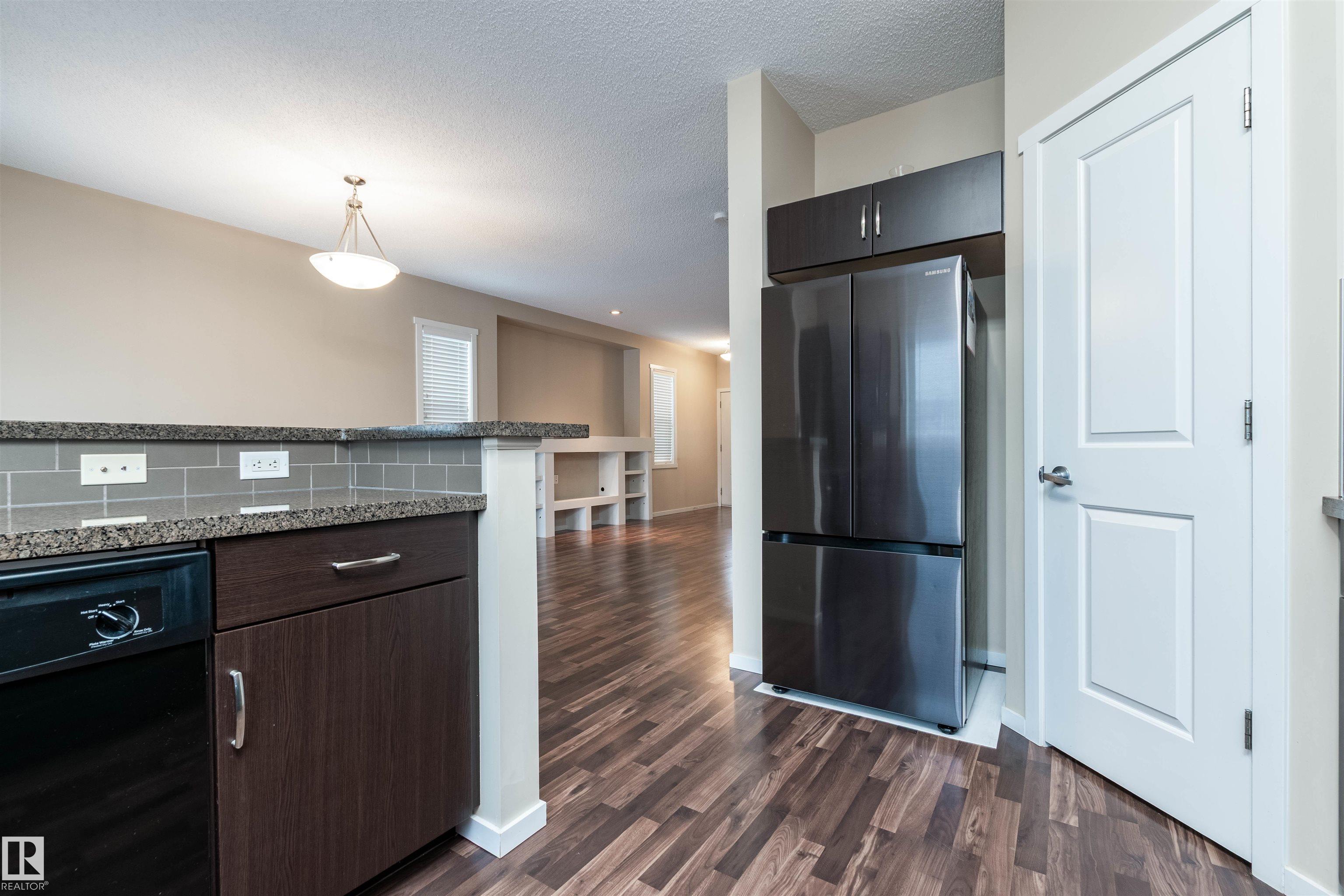 Photo 10 at 7526 Ellesmere Way, Emerald Hills, Sherwood Park