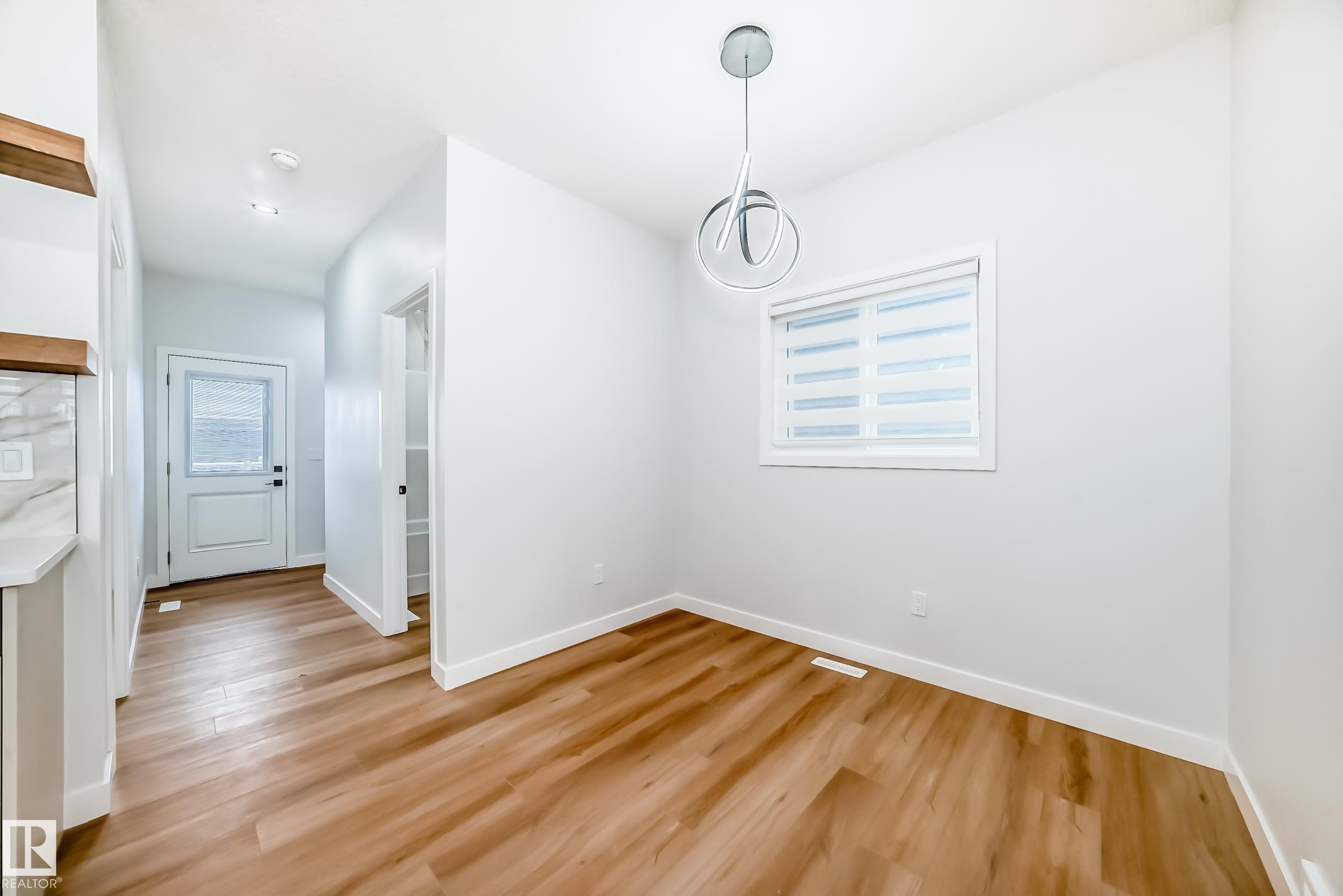 Photo 12 at 26 Westwyck Link, Fenwyck, Spruce Grove