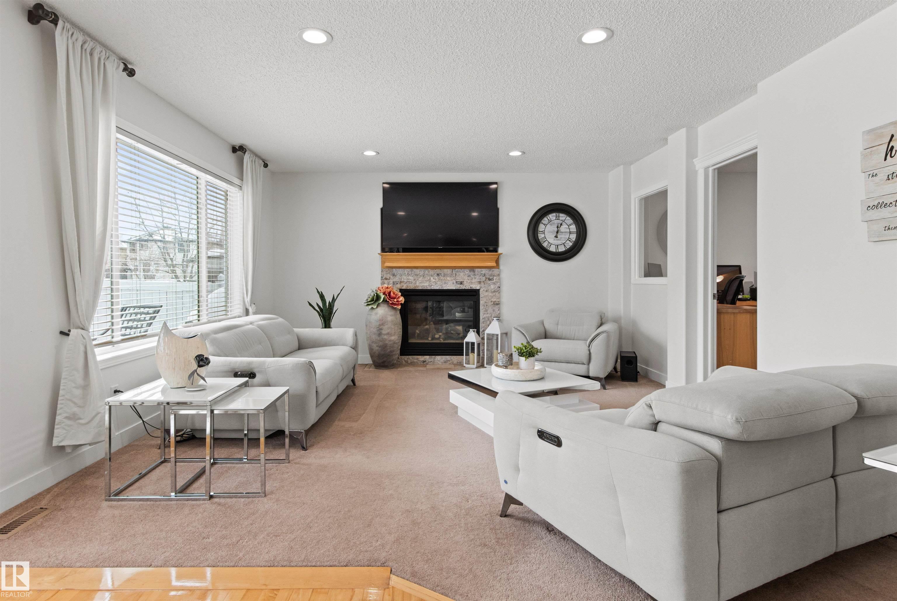 Photo 21 at 170 Galland Crescent NW, Glastonbury, Edmonton