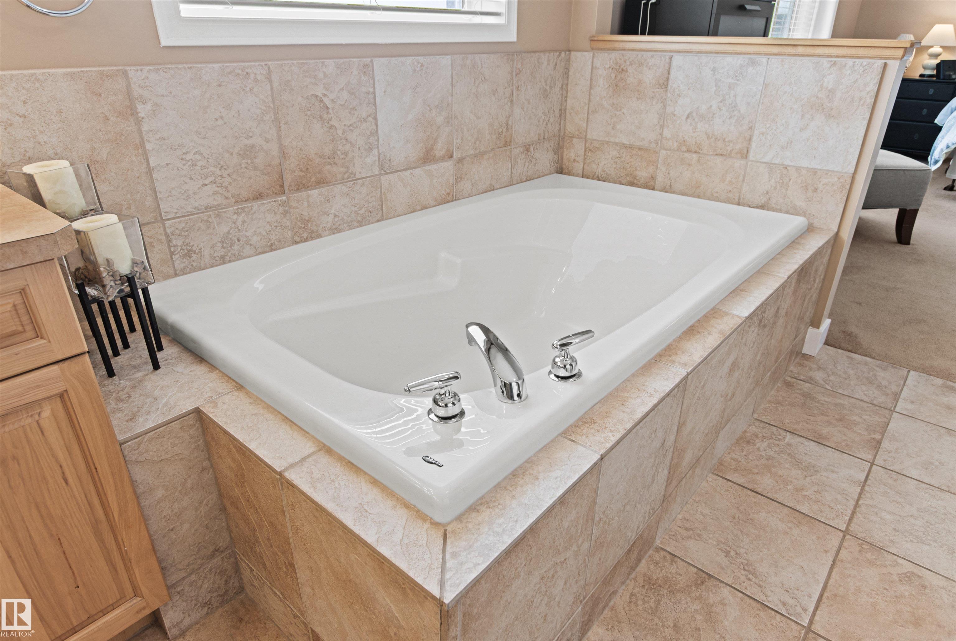 Photo 40 at 170 Galland Crescent NW, Glastonbury, Edmonton