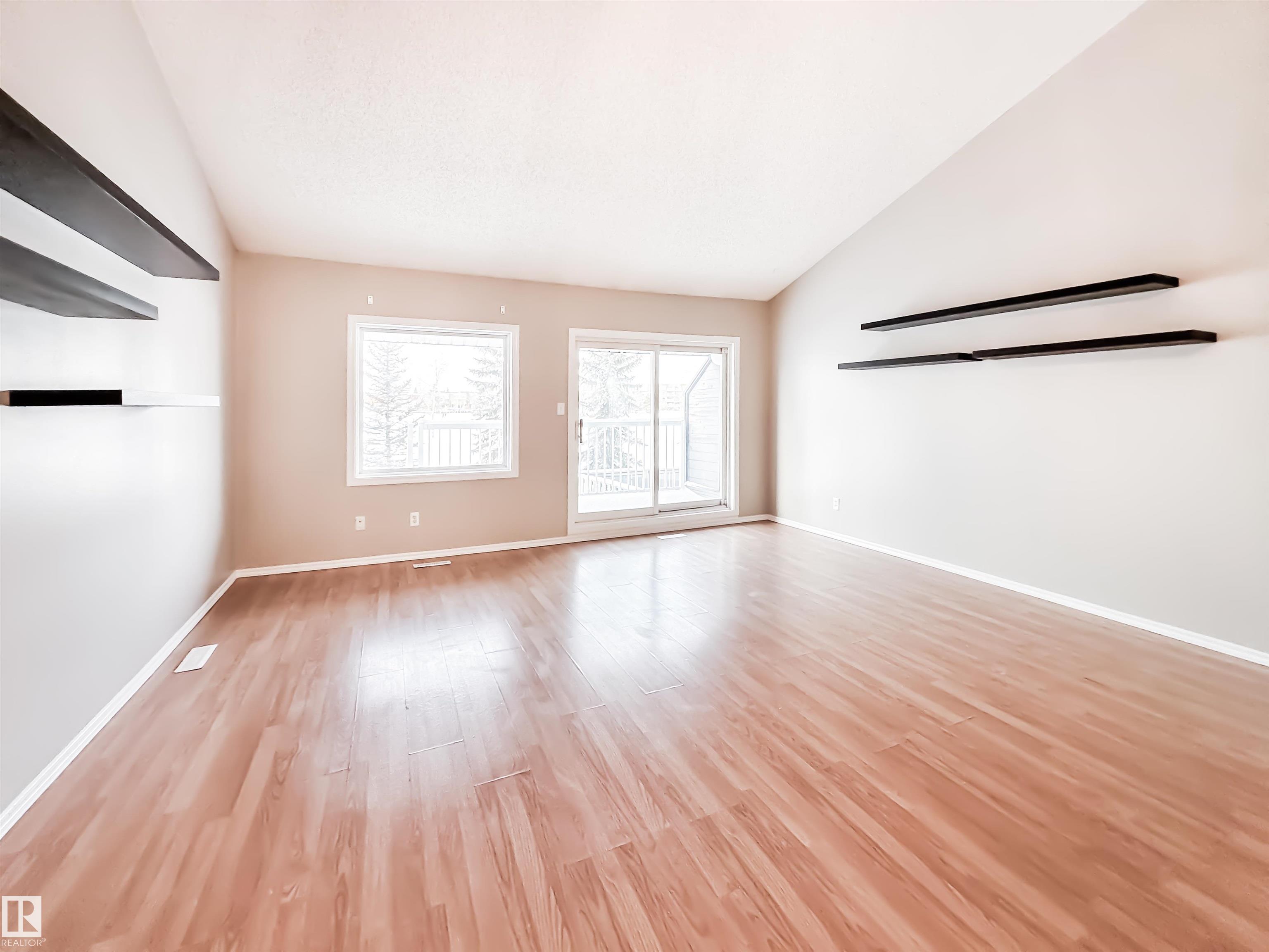 Photo 11 at 50 - 6220 172 Street NW, Callingwood South, Edmonton