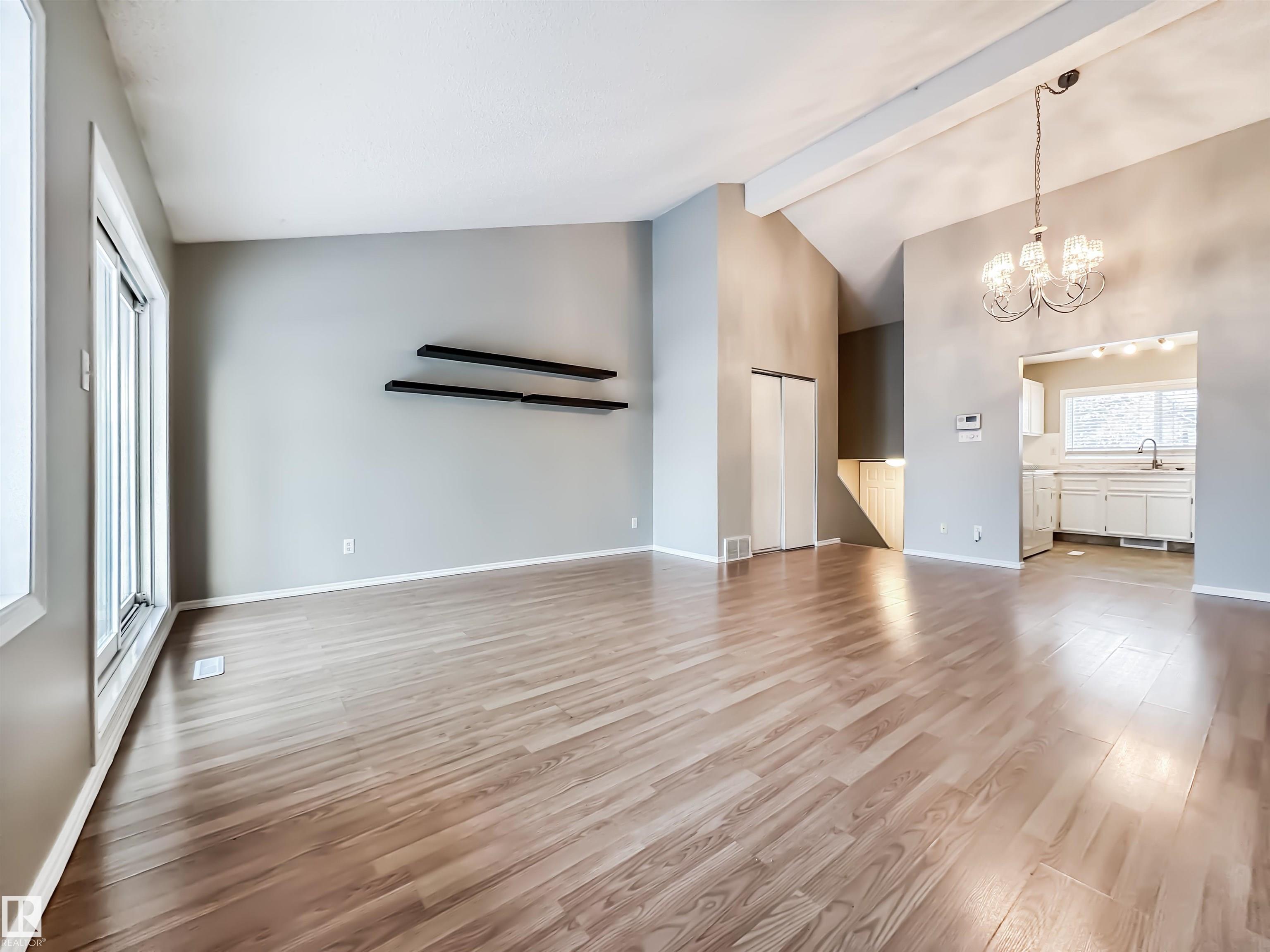 Photo 13 at 50 - 6220 172 Street NW, Callingwood South, Edmonton