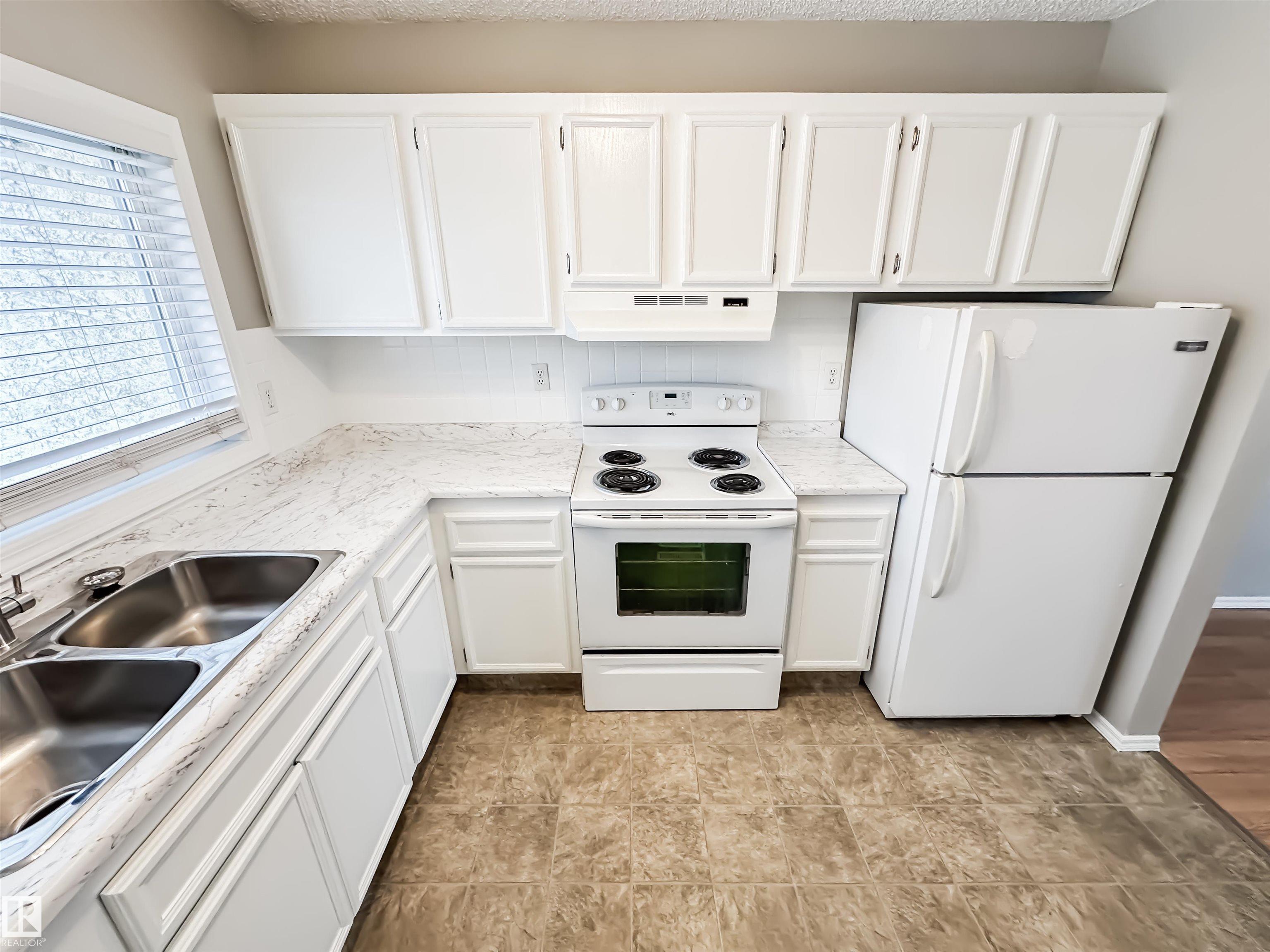 Photo 23 at 50 - 6220 172 Street NW, Callingwood South, Edmonton