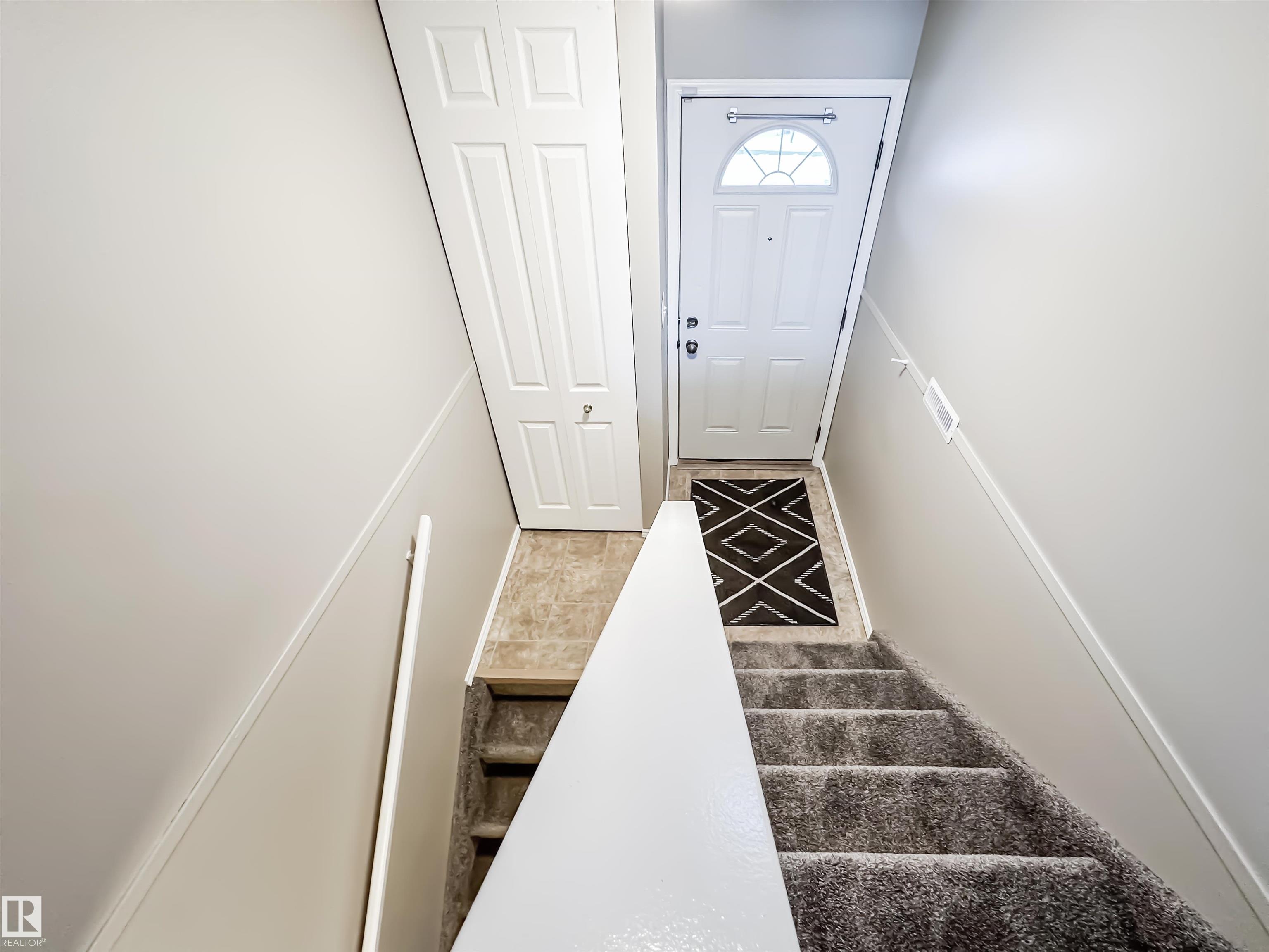 Photo 7 at 50 - 6220 172 Street NW, Callingwood South, Edmonton