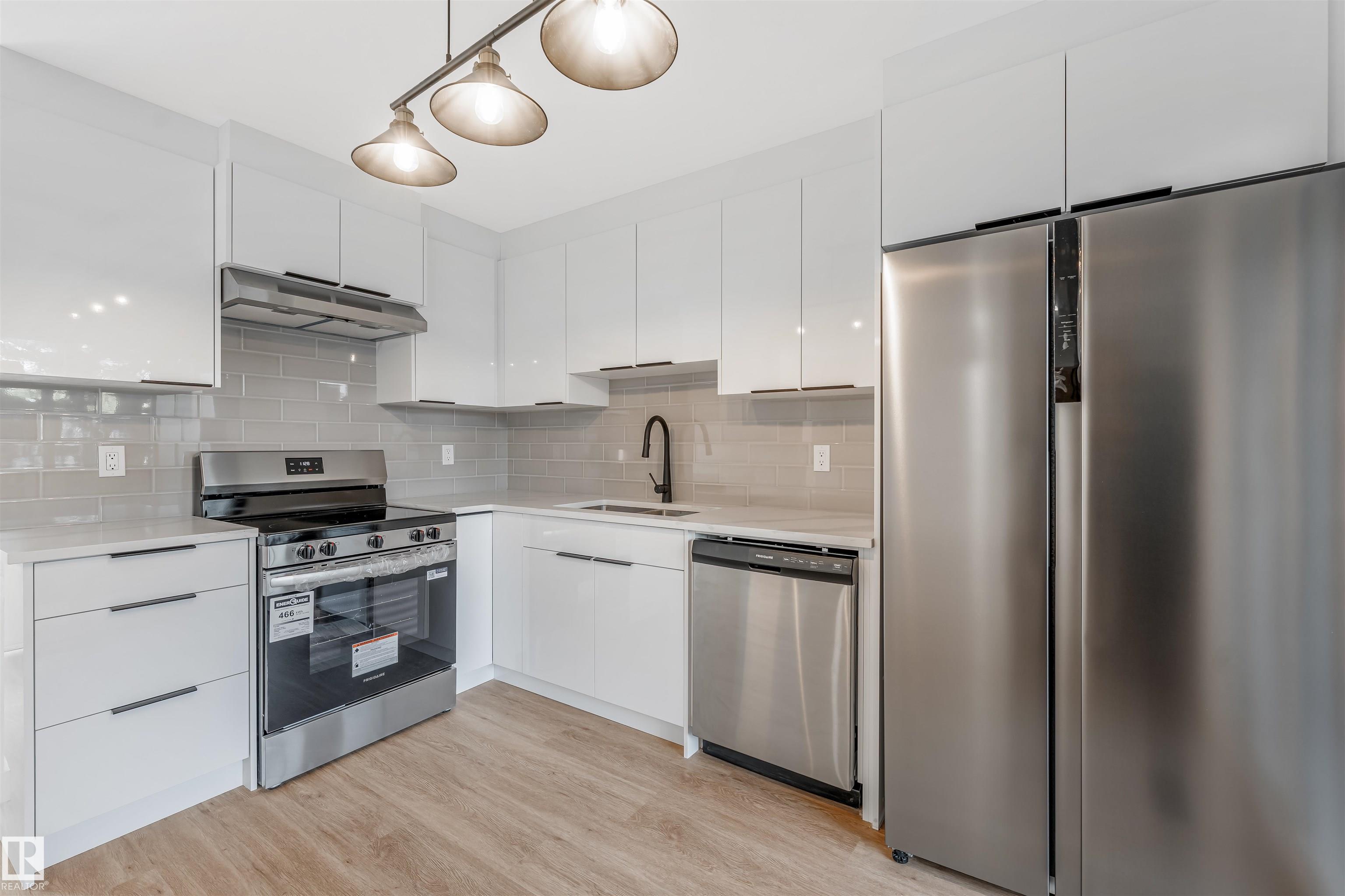 Photo 12 at 6030 Mill Woods Road S NW, Meyokumin, Edmonton