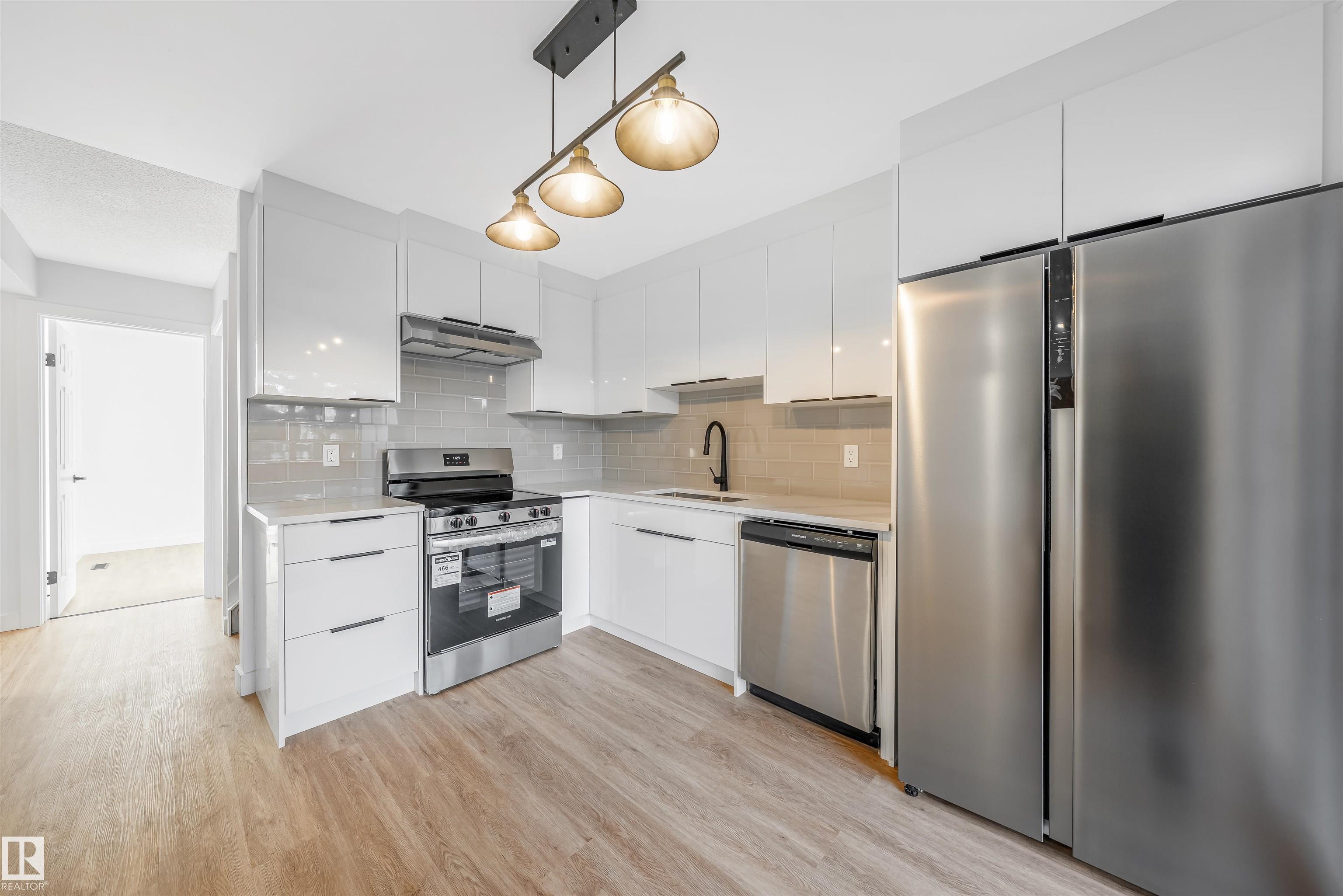 Photo 13 at 6030 Mill Woods Road S NW, Meyokumin, Edmonton