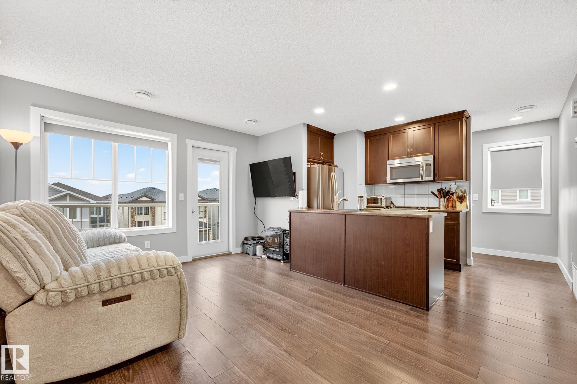 Photo 14 at 15 - 17832 78 Street NW, Crystallina Nera West, Edmonton