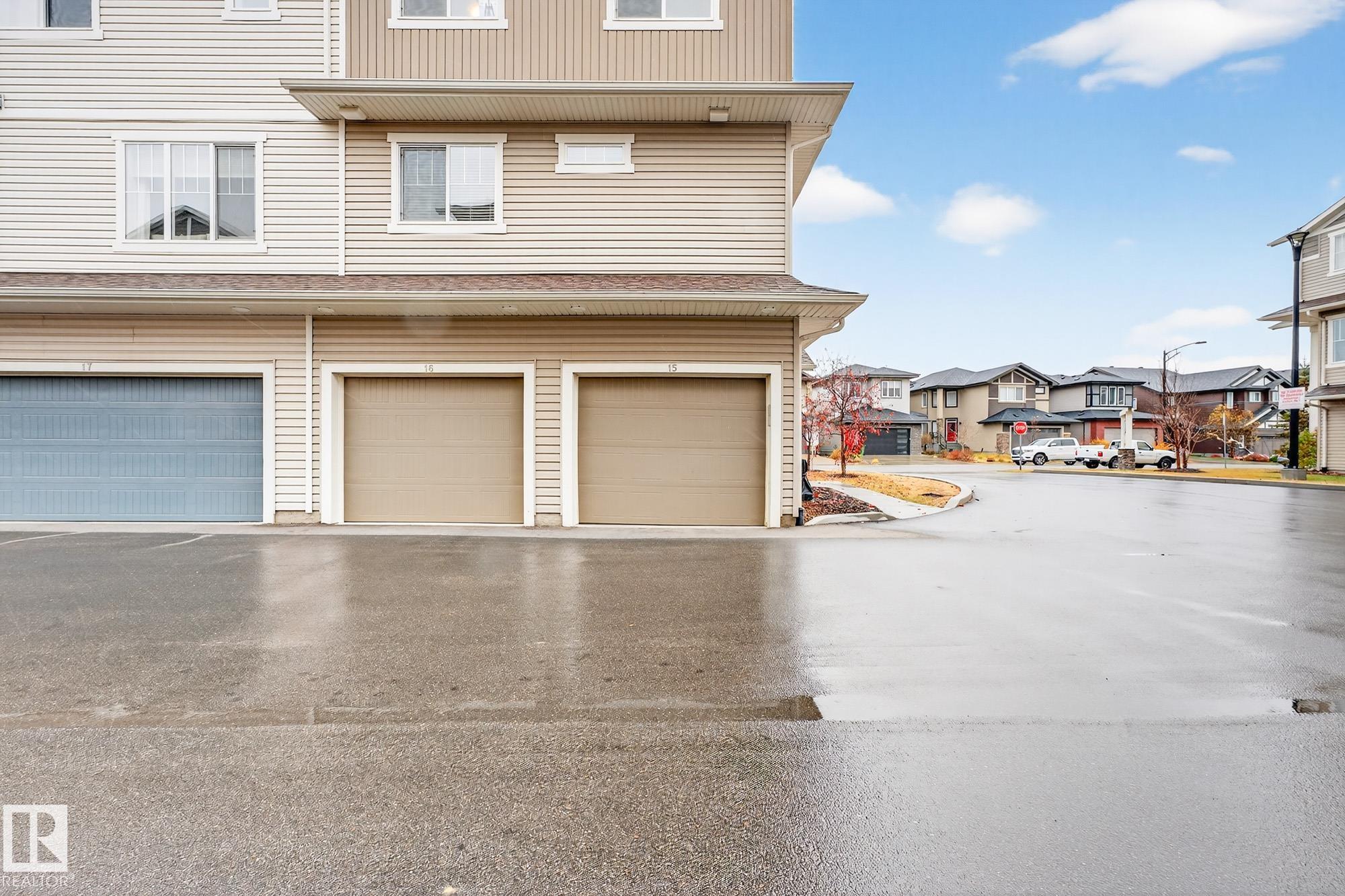 15 - 17832 78 Street NW, Crystallina Nera West, Edmonton