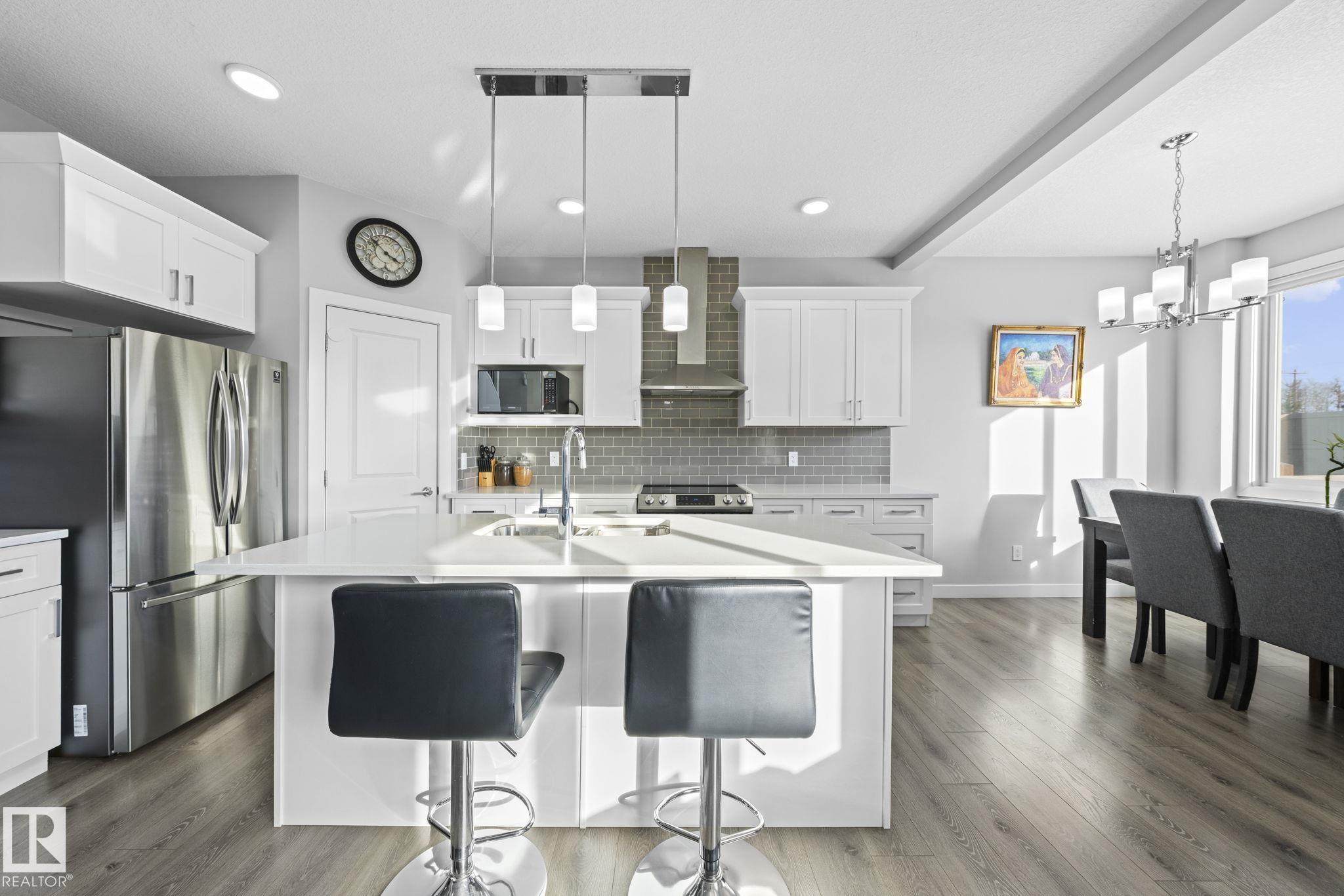 Photo 15 at 22035 80 Avenue NW, Rosenthal, Edmonton