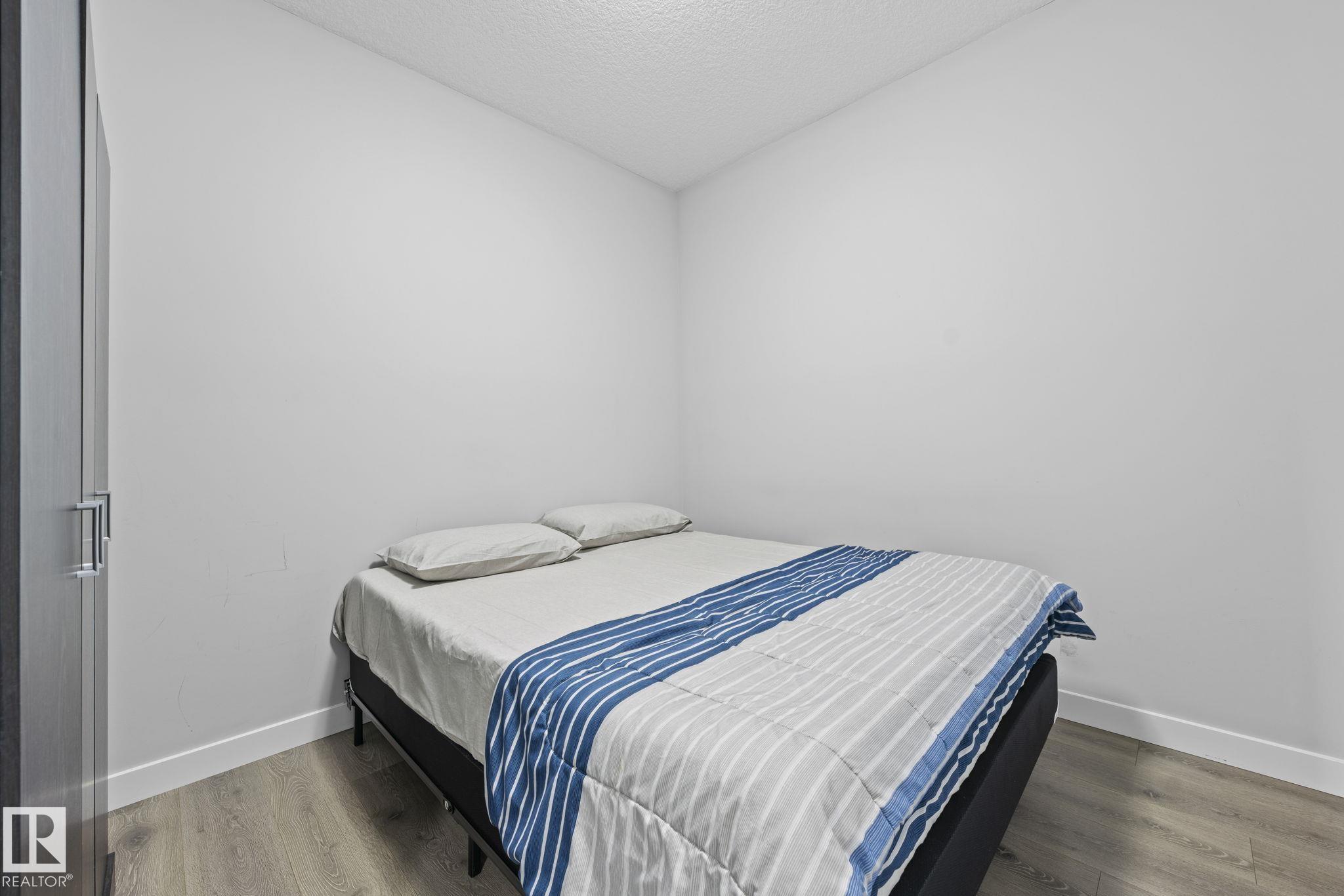 Photo 19 at 22035 80 Avenue NW, Rosenthal, Edmonton