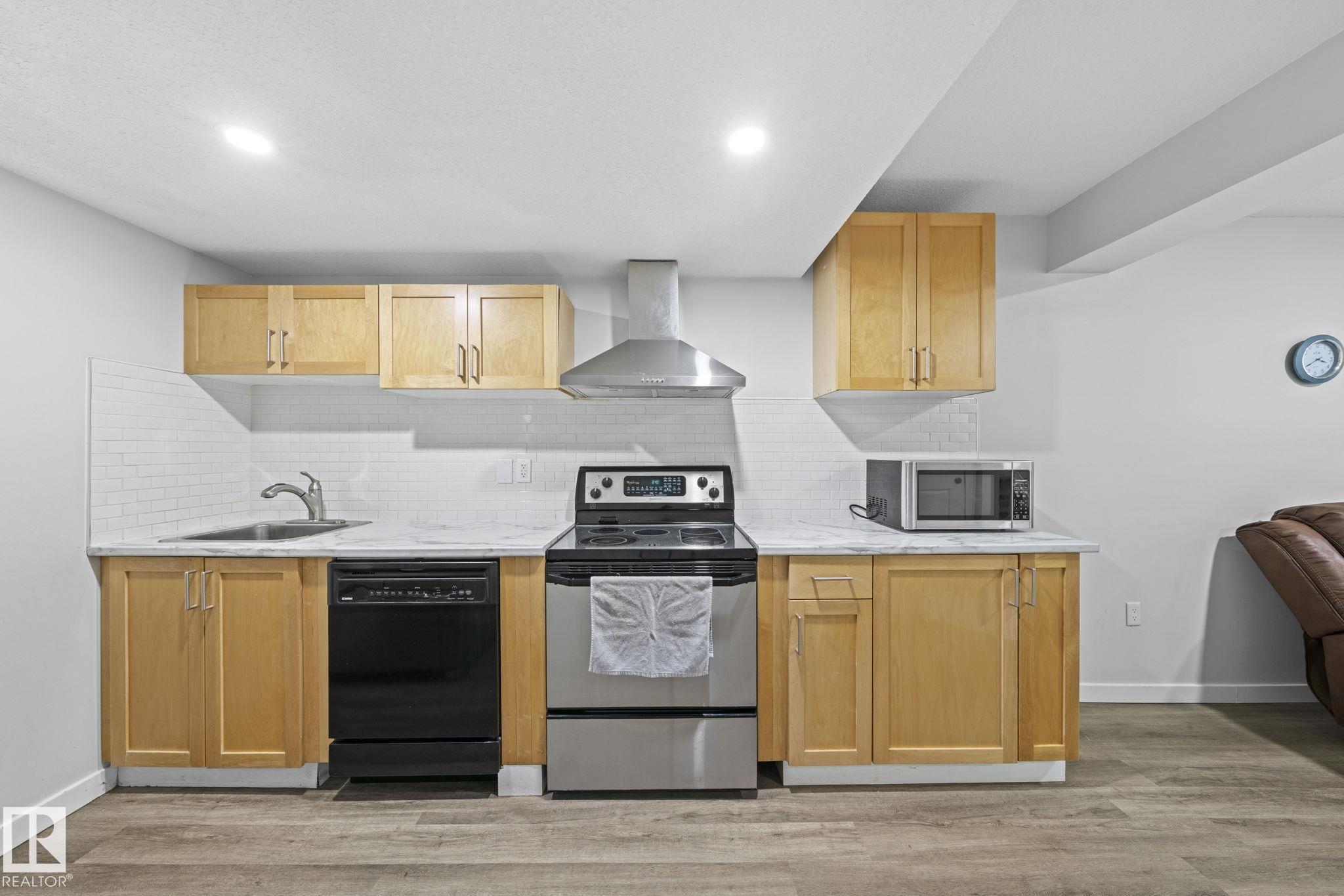 Photo 42 at 22035 80 Avenue NW, Rosenthal, Edmonton