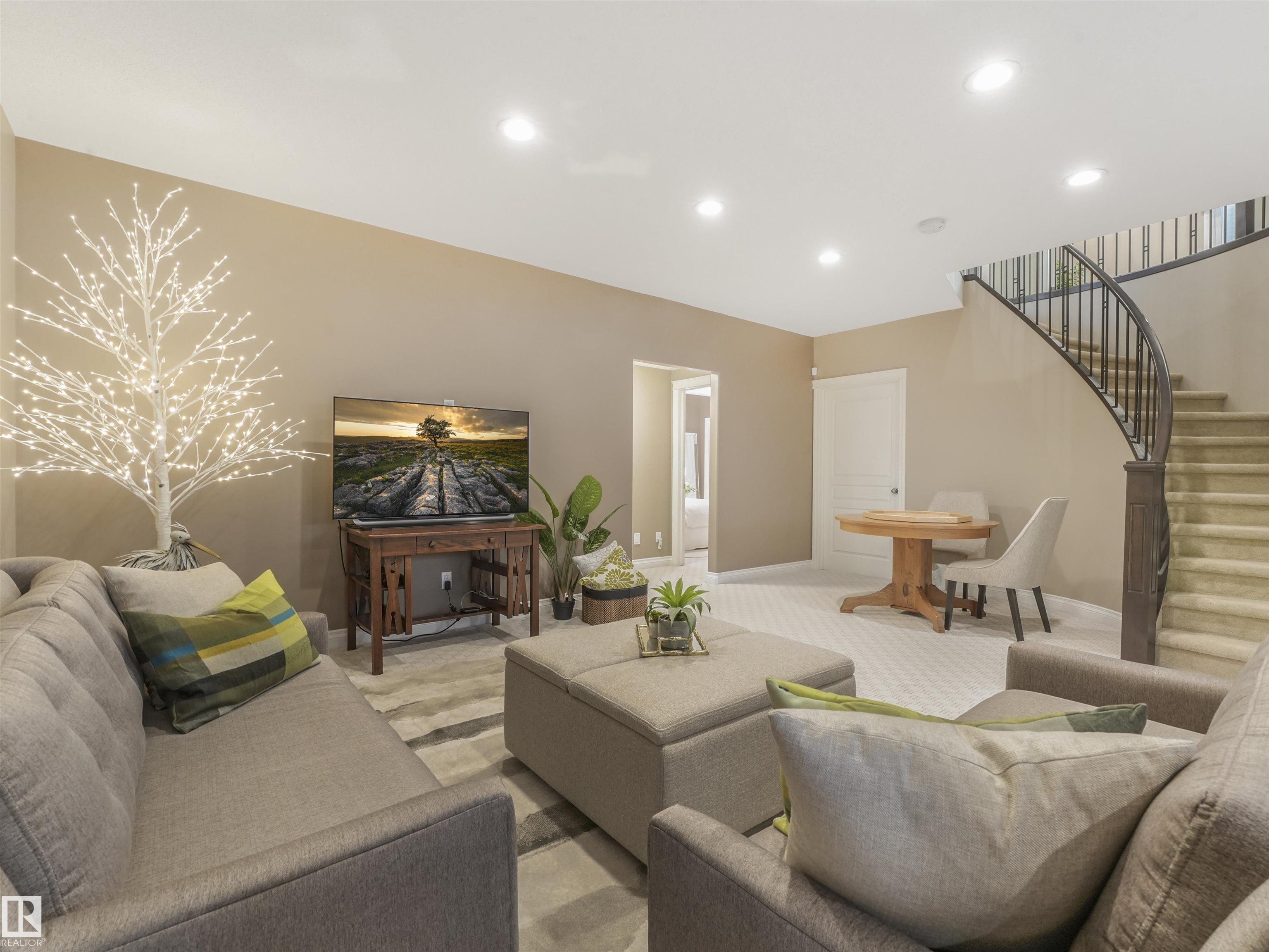 Photo 55 at 1130 Twin Brooks point(e) NW, Twin Brooks, Edmonton