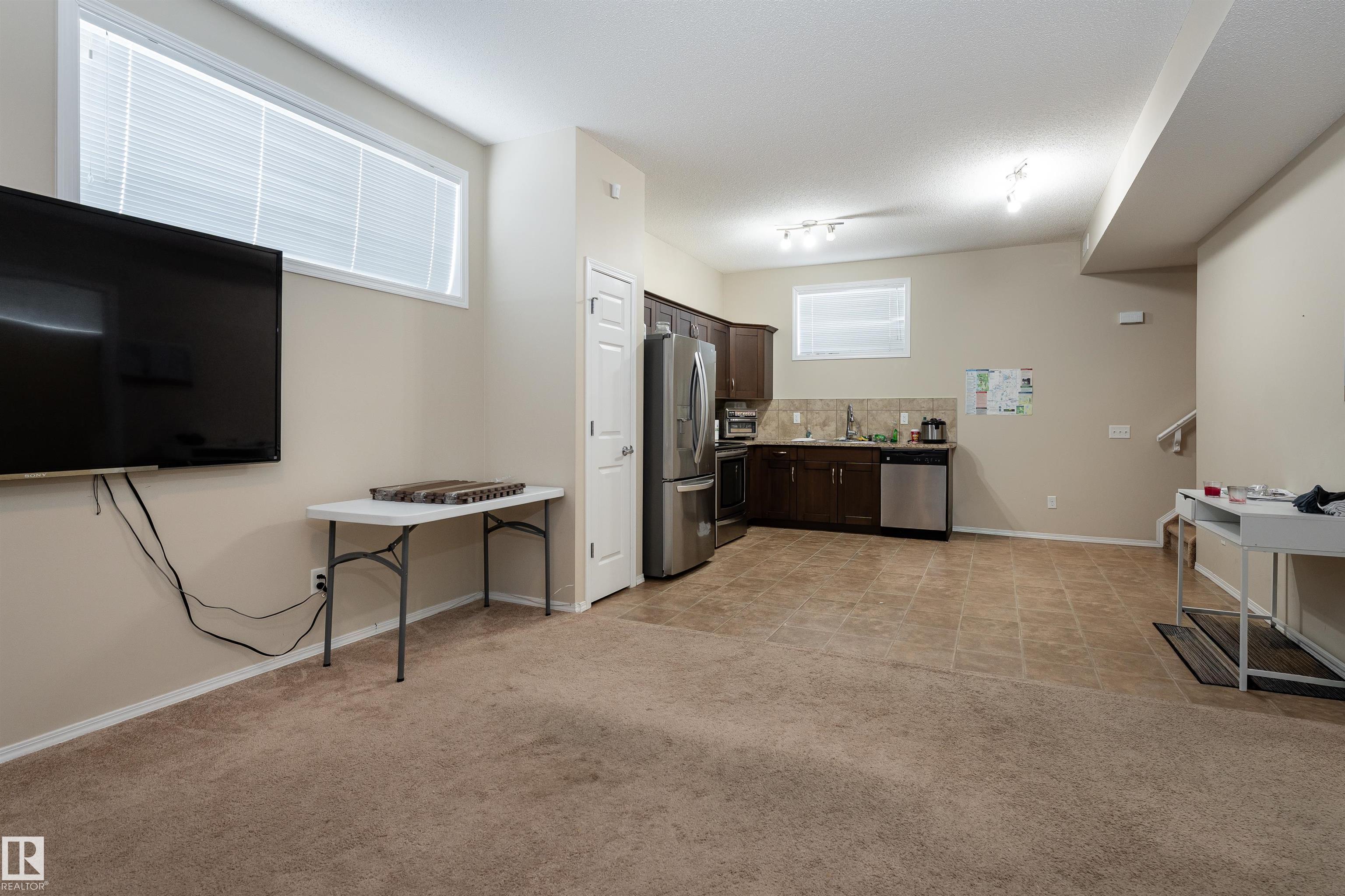 Photo 11 at 144 - 142 Selkirk Place, Suntree, Leduc