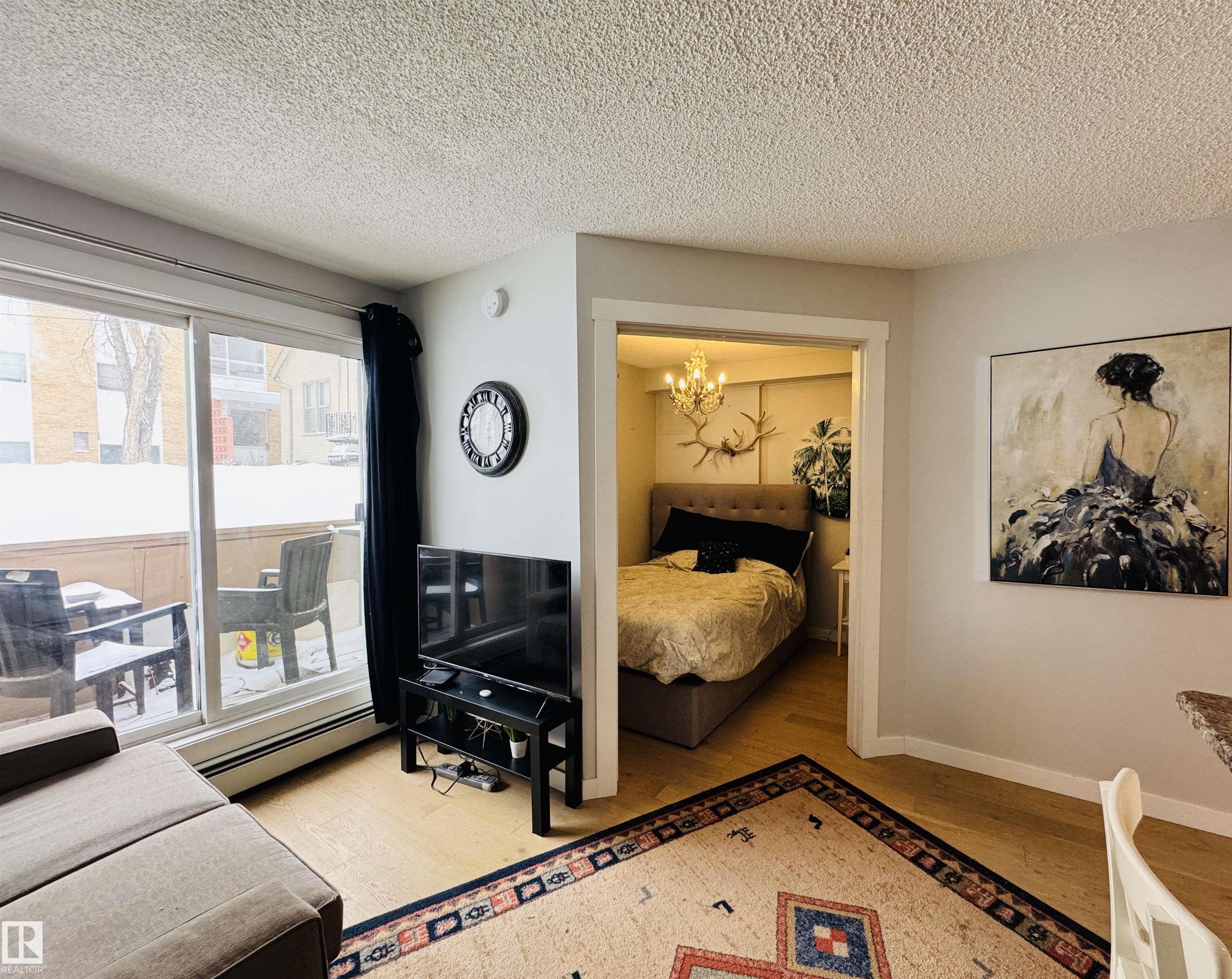 Photo 14 at 105 - 10230 120 Street NW, Wîhkwêntôwin, Edmonton