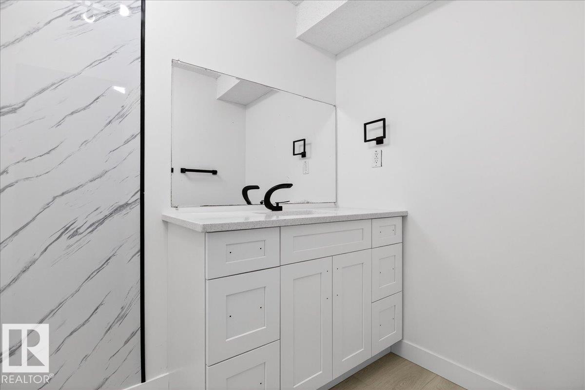 Photo 37 at 8916 175 Avenue NW, Klarvatten, Edmonton