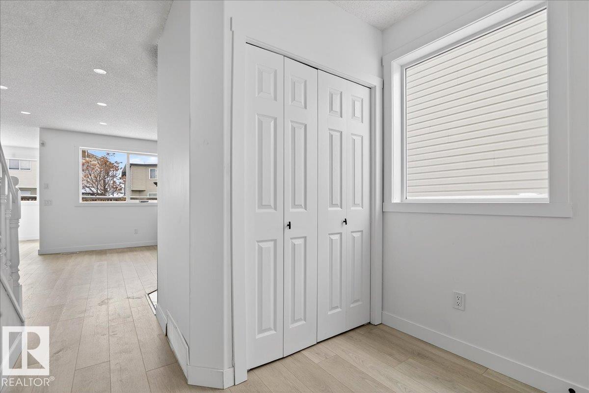 Photo 6 at 8916 175 Avenue NW, Klarvatten, Edmonton