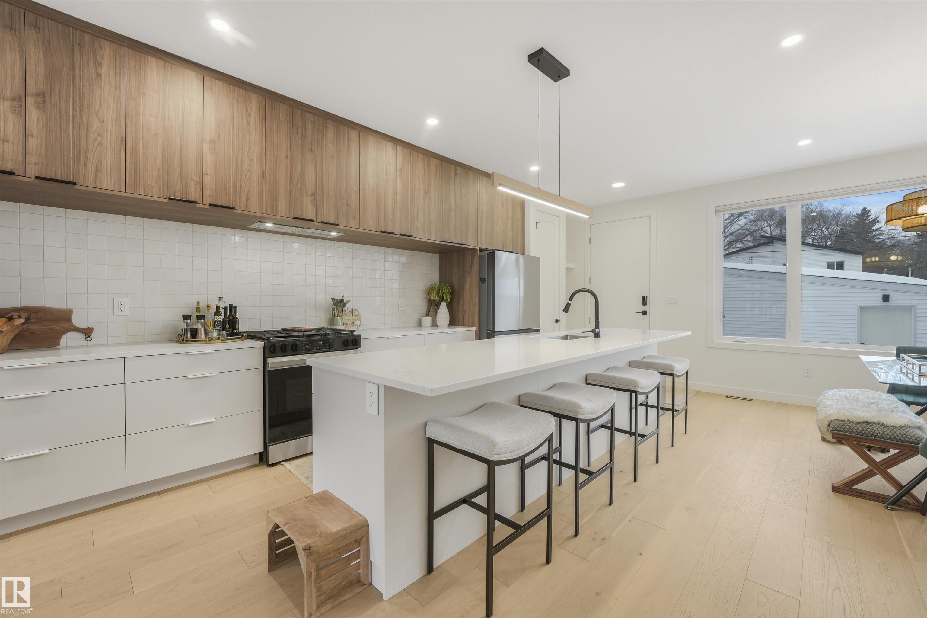 Photo 13 at 8634 79 Street NW, Idylwylde, Edmonton