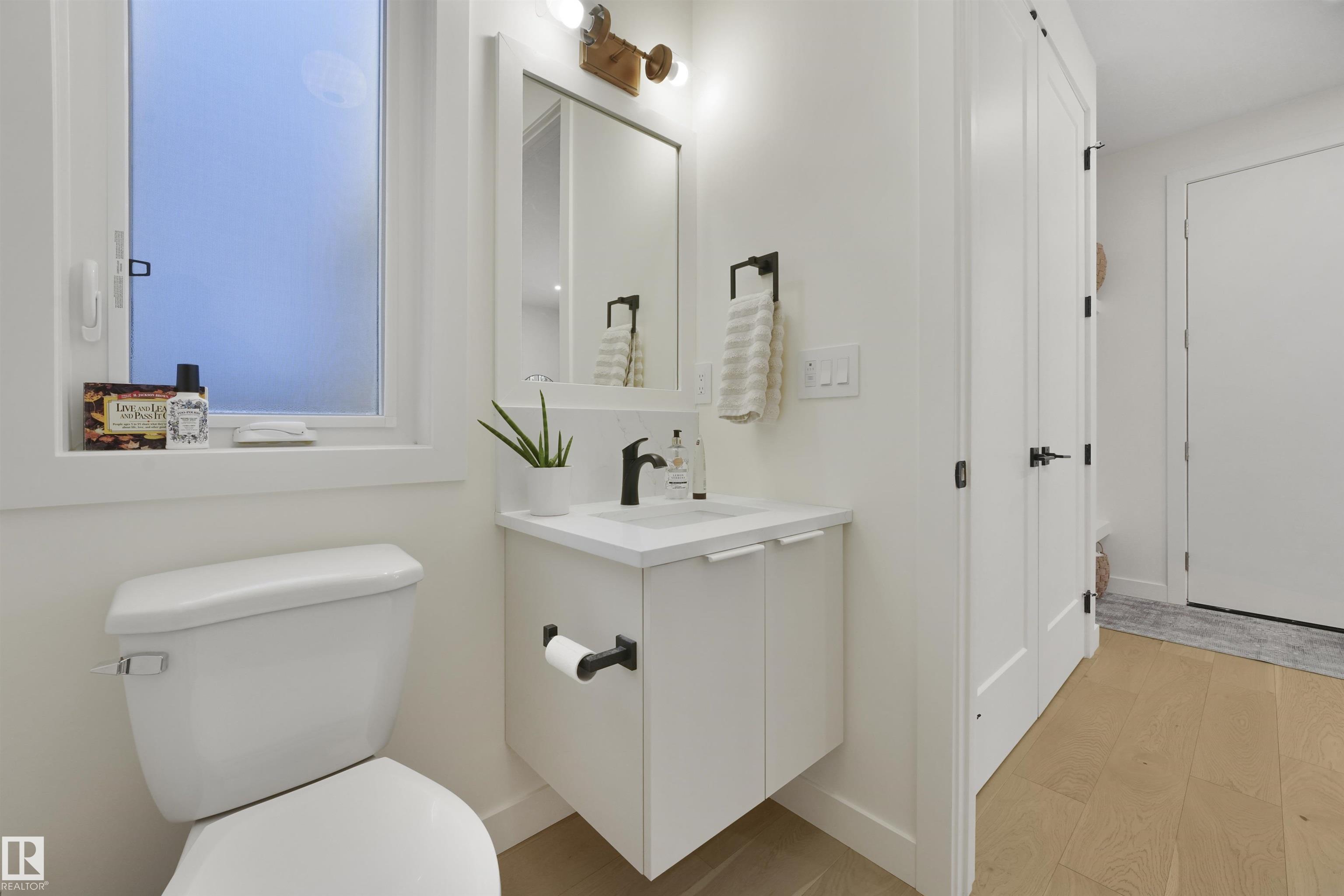 Photo 6 at 8634 79 Street NW, Idylwylde, Edmonton