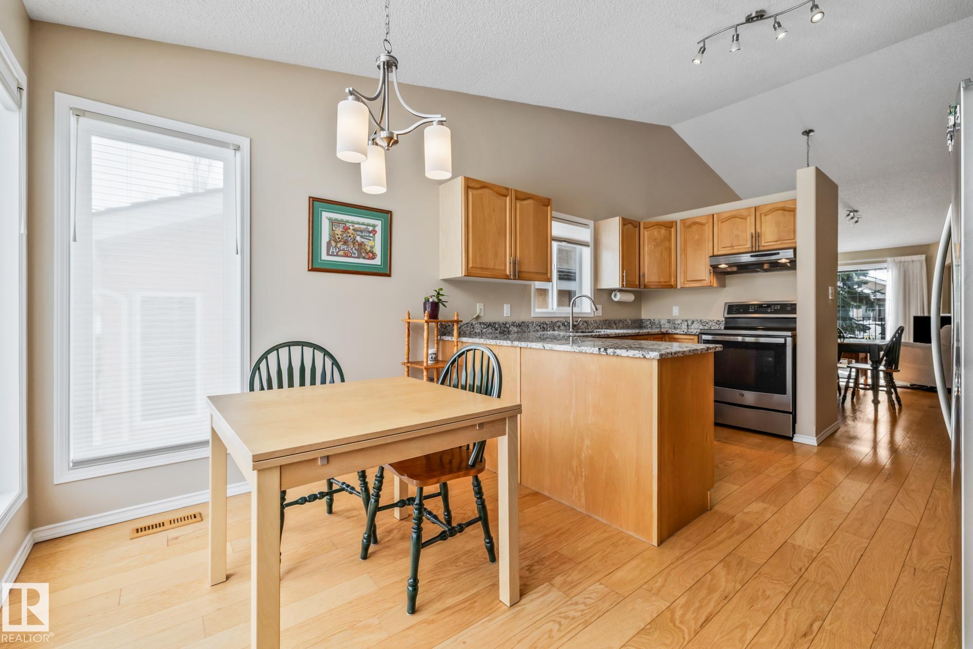 Photo 16 at 48 - 920 119 Street NW, Twin Brooks, Edmonton