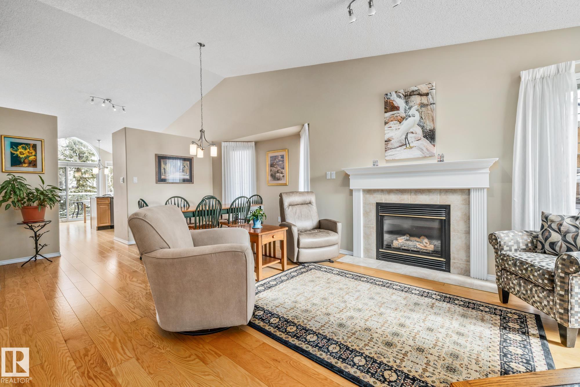 Photo 6 at 48 - 920 119 Street NW, Twin Brooks, Edmonton