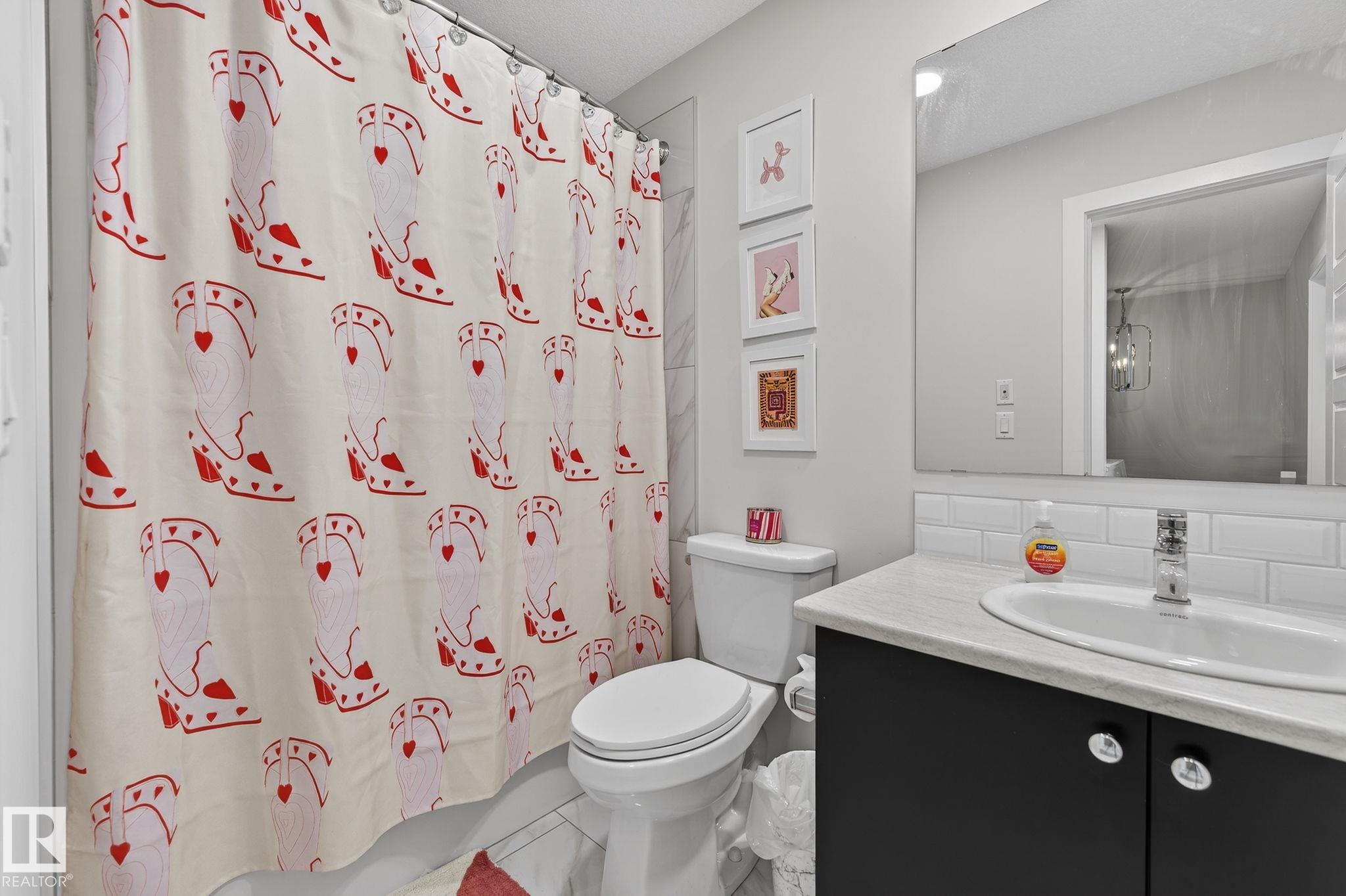 Photo 32 at 17 Fenwyck Boulevard, Fenwyck, Spruce Grove