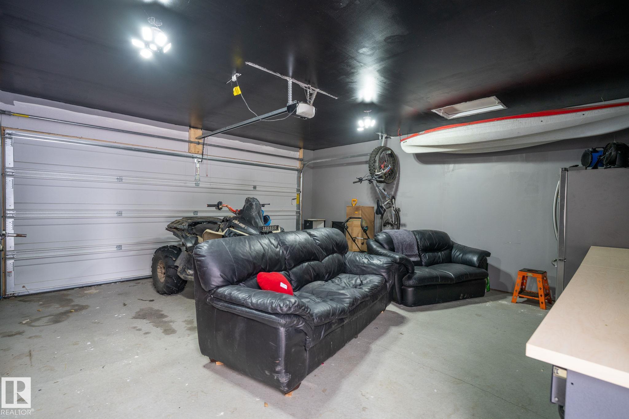 Photo 35 at 17 Fenwyck Boulevard, Fenwyck, Spruce Grove