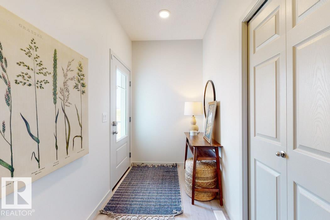 8612 183 Avenue NW, Klarvatten, Edmonton