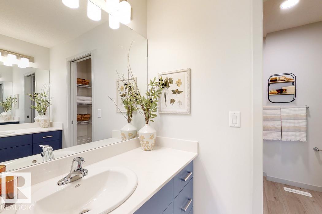 Photo 36 at 8612 183 Avenue NW, Klarvatten, Edmonton