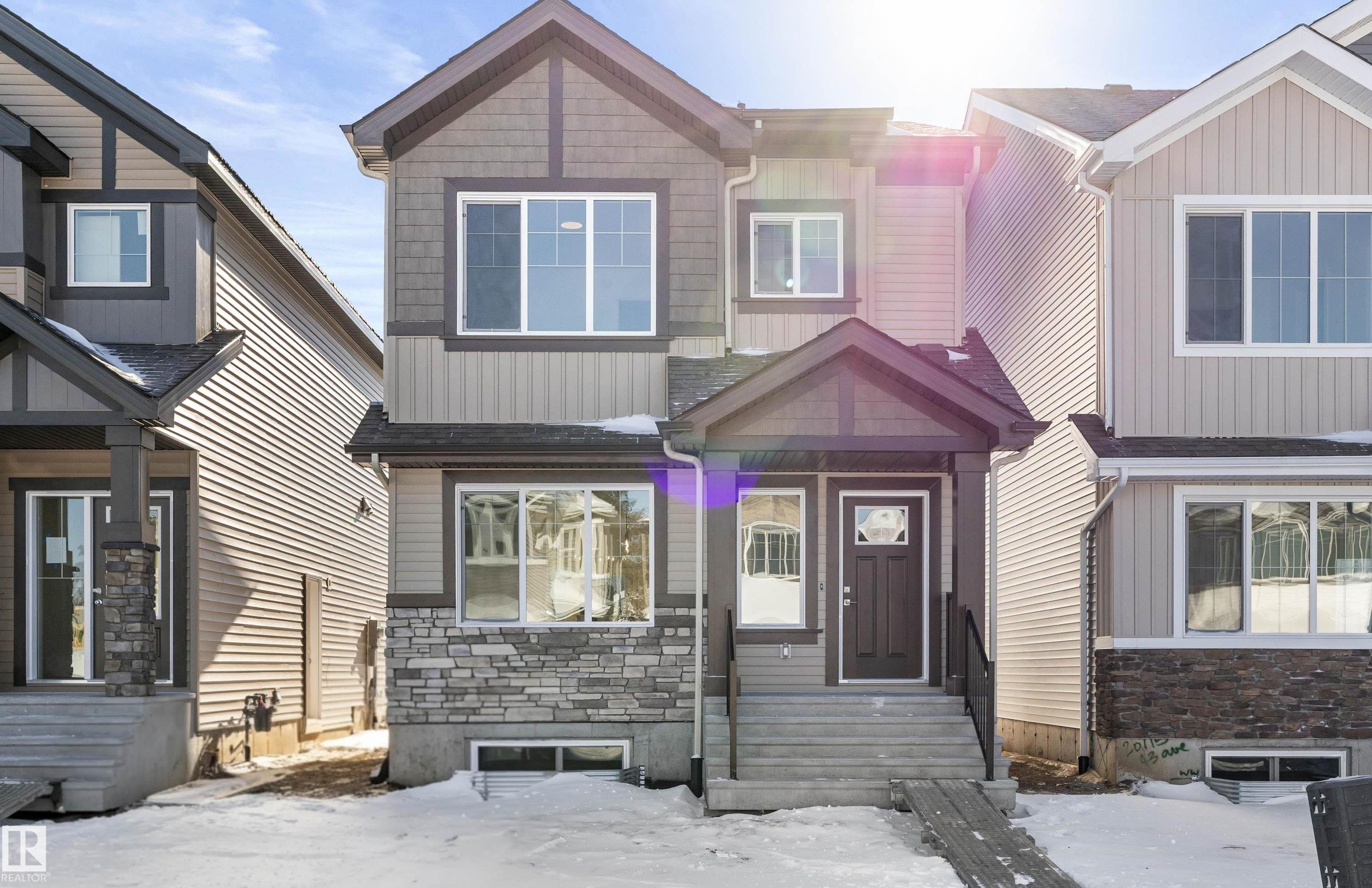 20711 43 Avenue NW, Edgemont, Edmonton