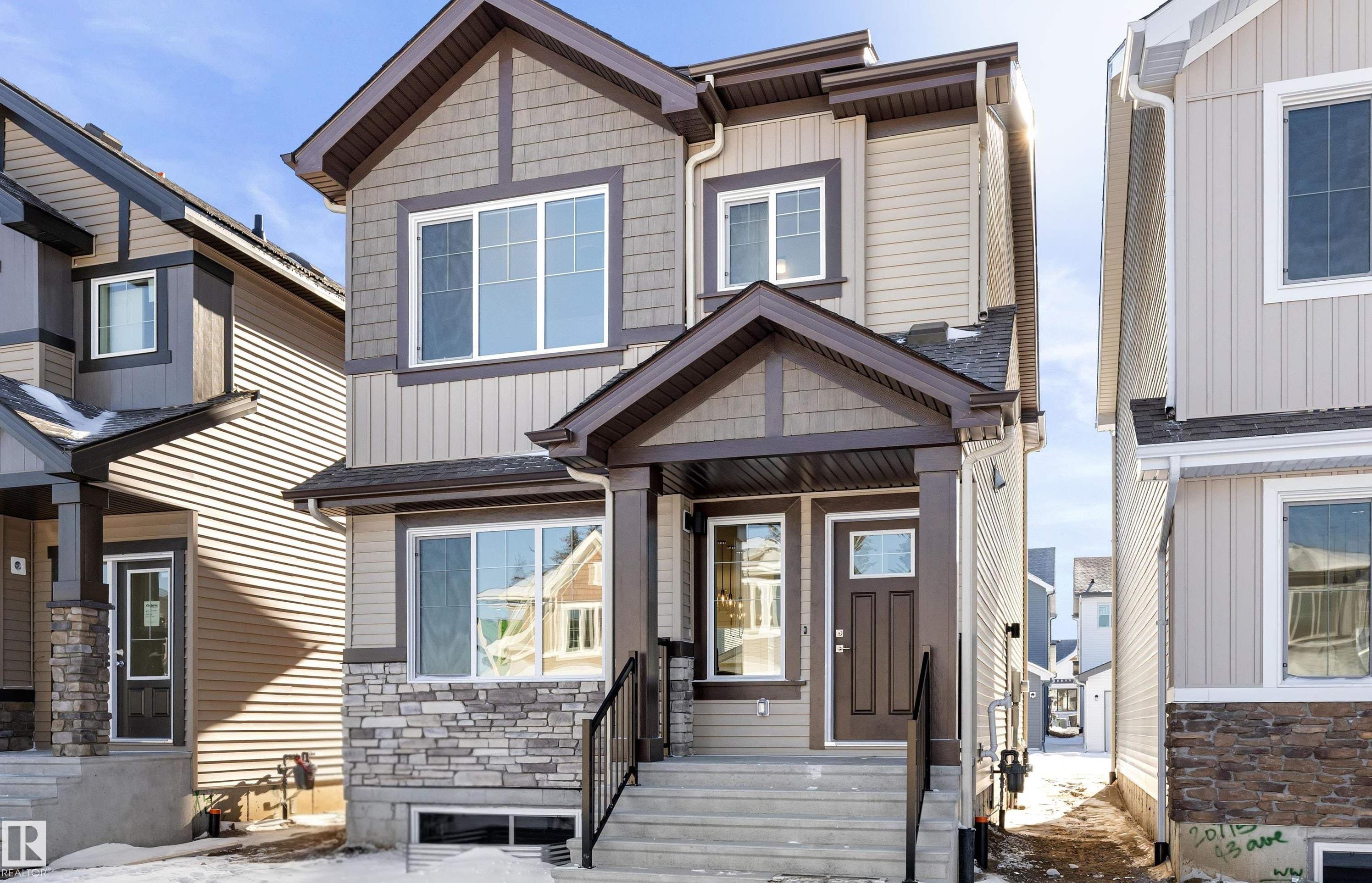 20711 43 Avenue NW, Edgemont, Edmonton