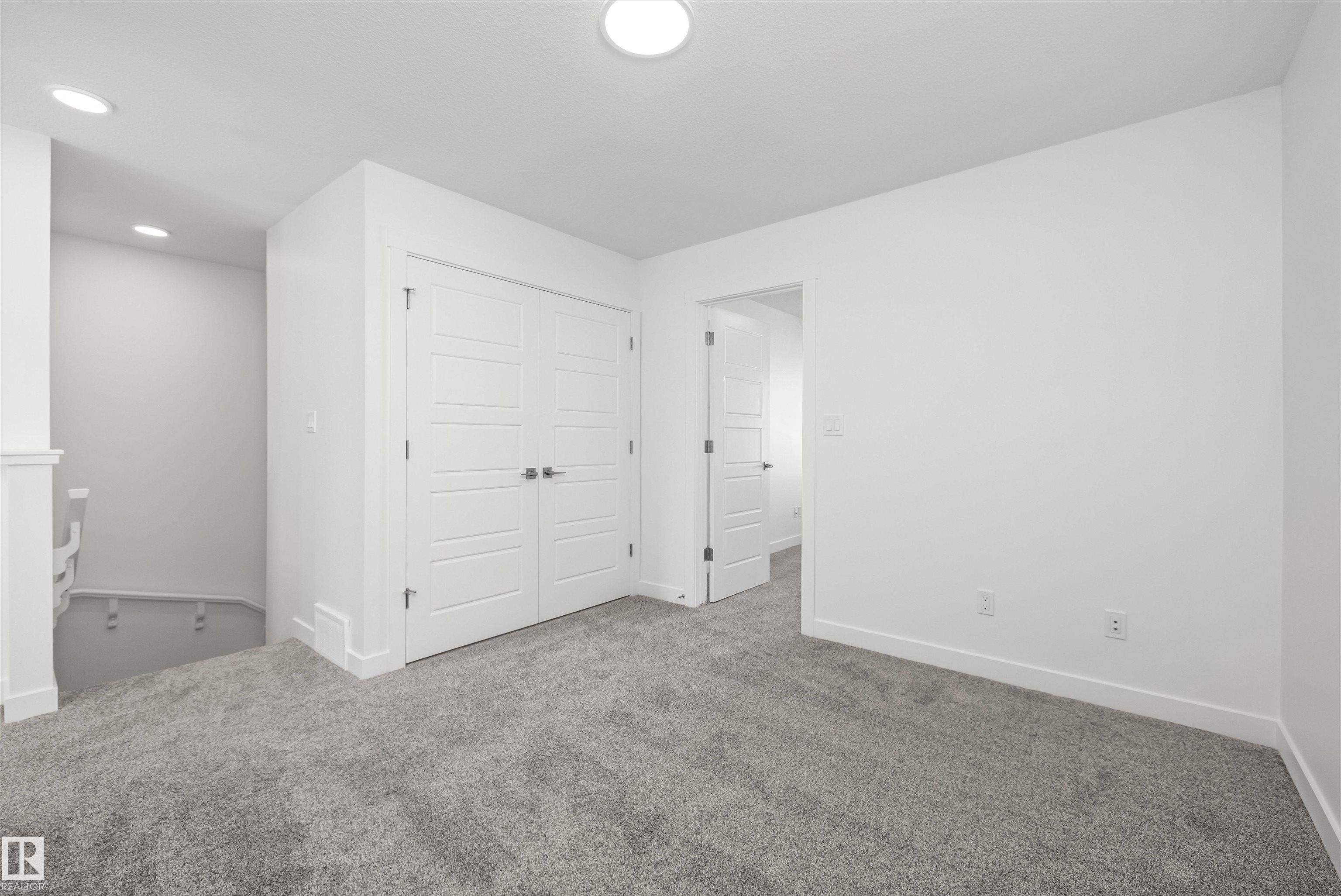 Photo 17 at 20715 43 Avenue NW, Edgemont, Edmonton