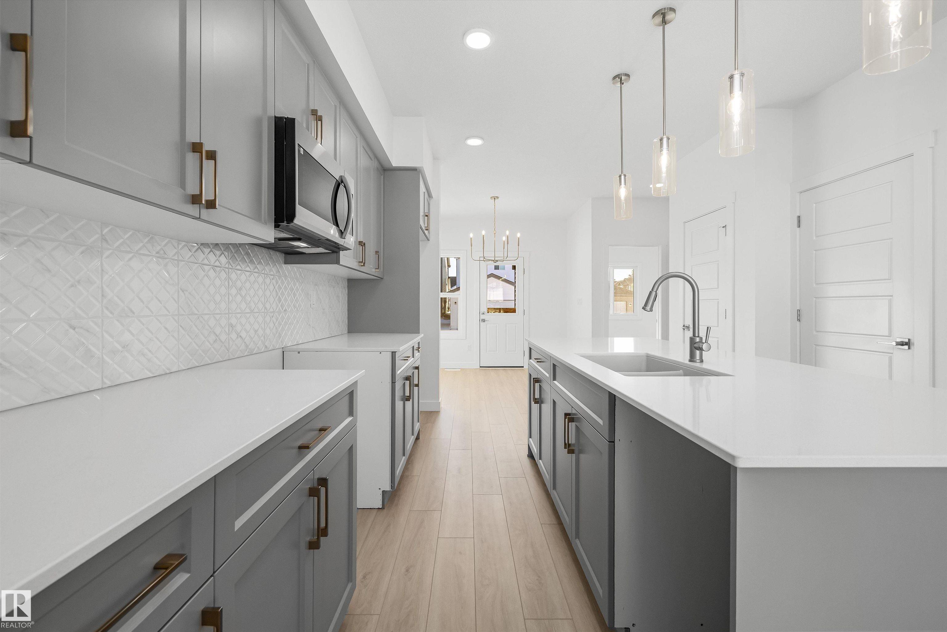 Photo 21 at 20715 43 Avenue NW, Edgemont, Edmonton