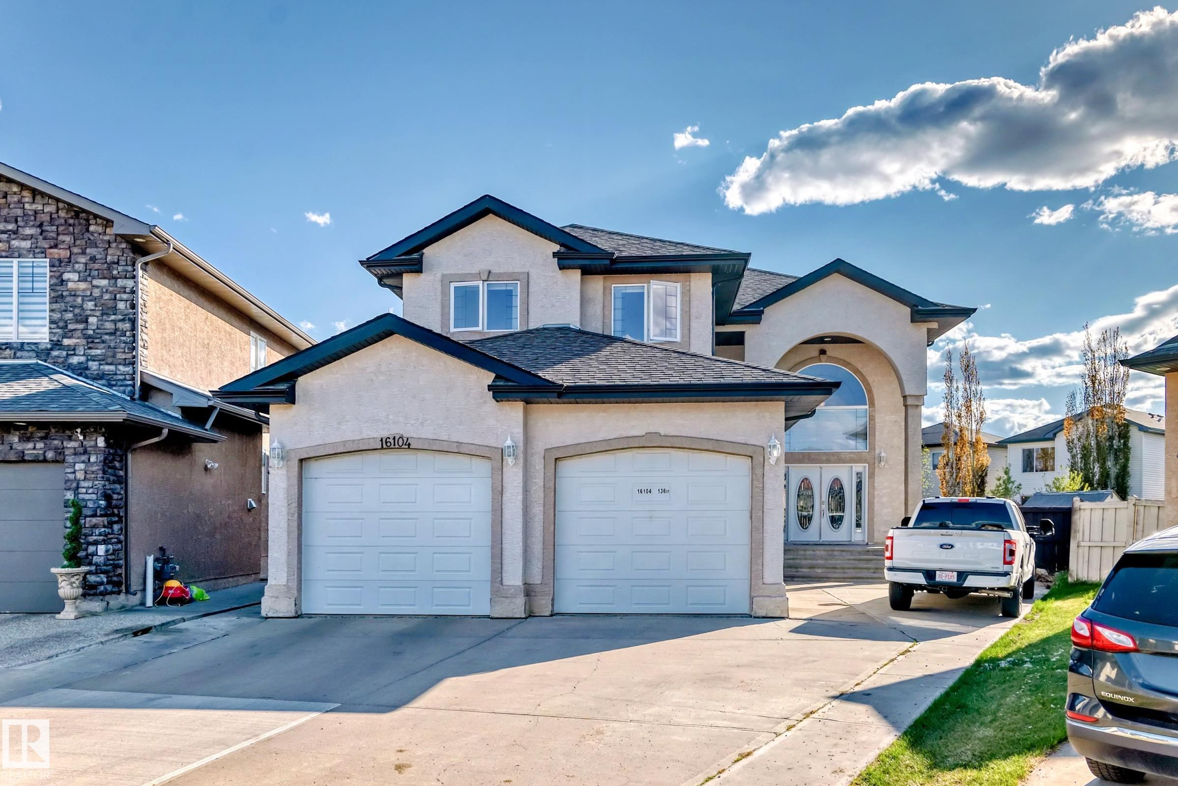 16104 136 Street NW, Carlton, Edmonton