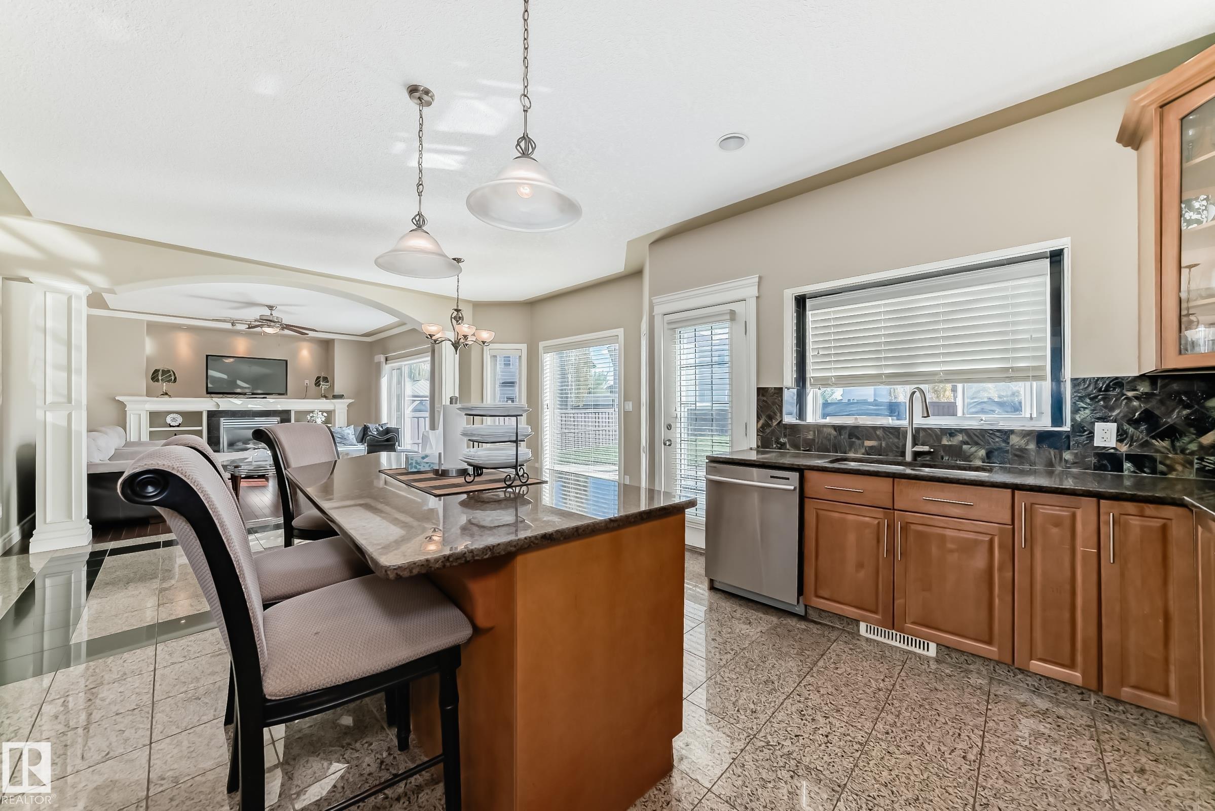 Photo 14 at 16104 136 Street NW, Carlton, Edmonton