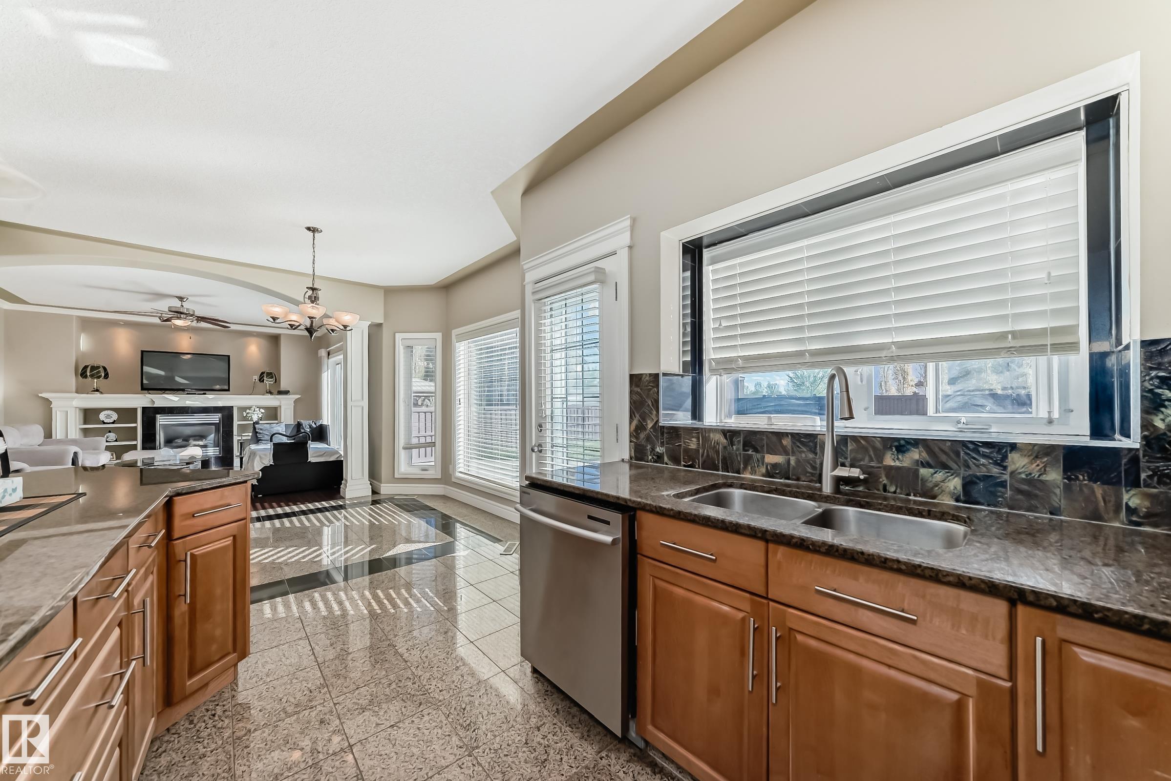 Photo 17 at 16104 136 Street NW, Carlton, Edmonton