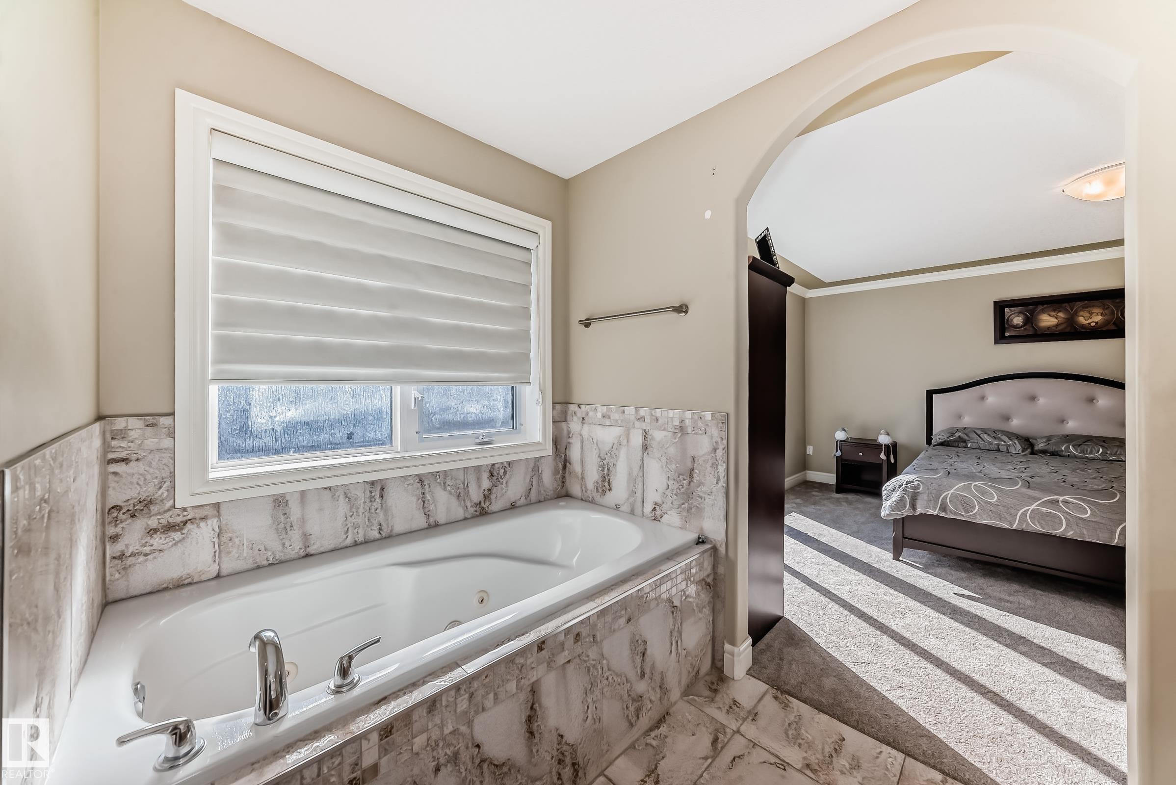 Photo 34 at 16104 136 Street NW, Carlton, Edmonton