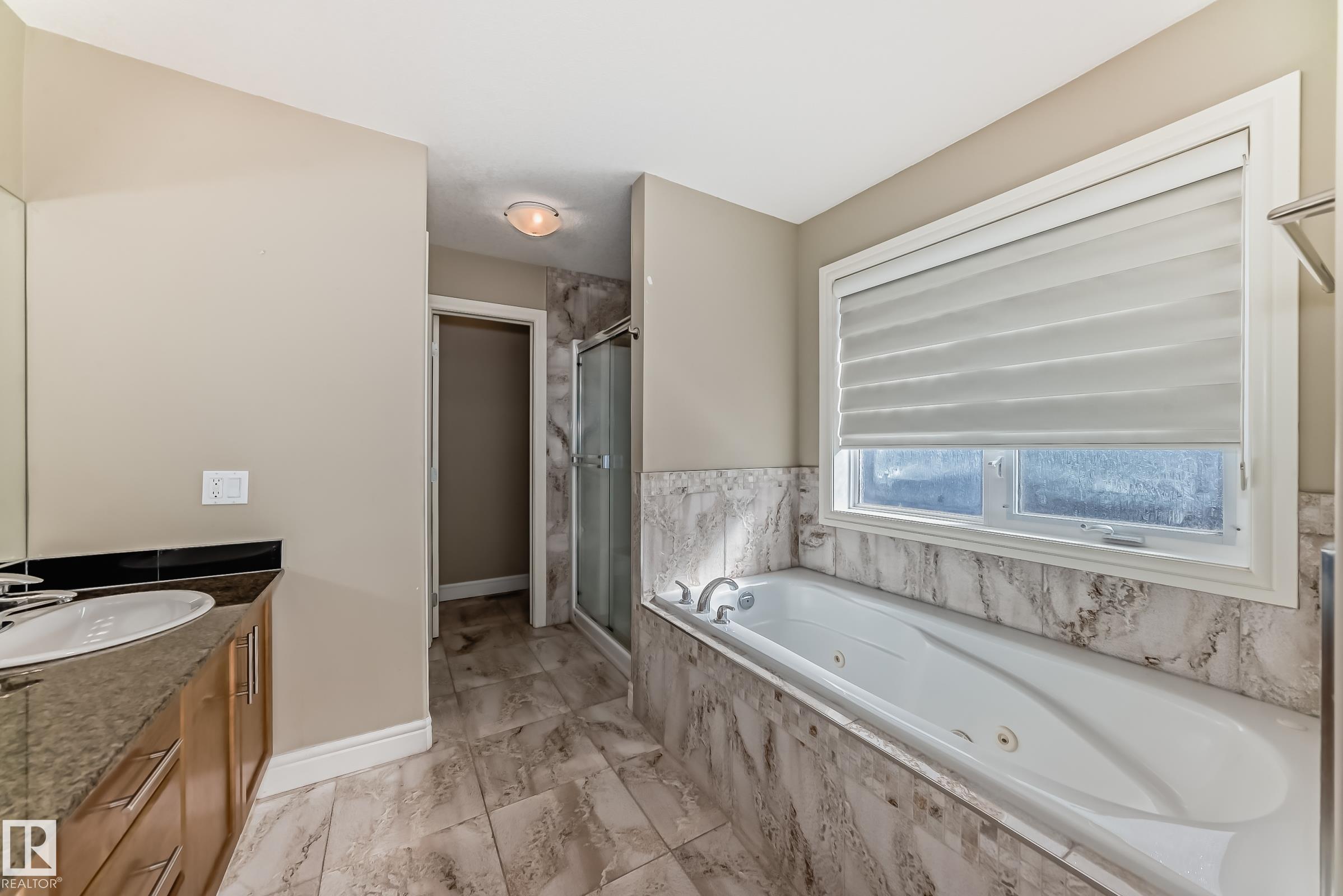 Photo 35 at 16104 136 Street NW, Carlton, Edmonton